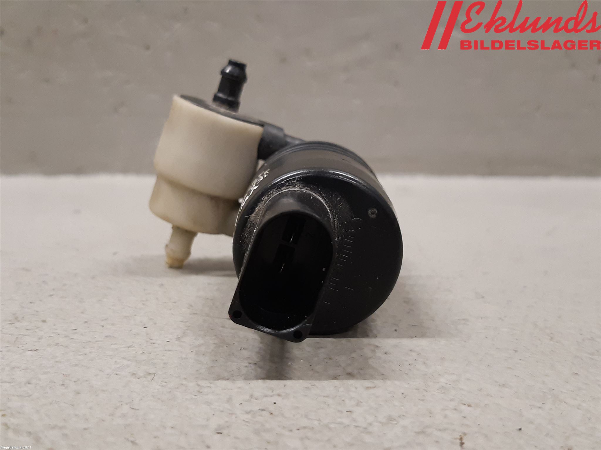 Volkswagen VW PASSAT 15-19 Spolarpump Vindruta