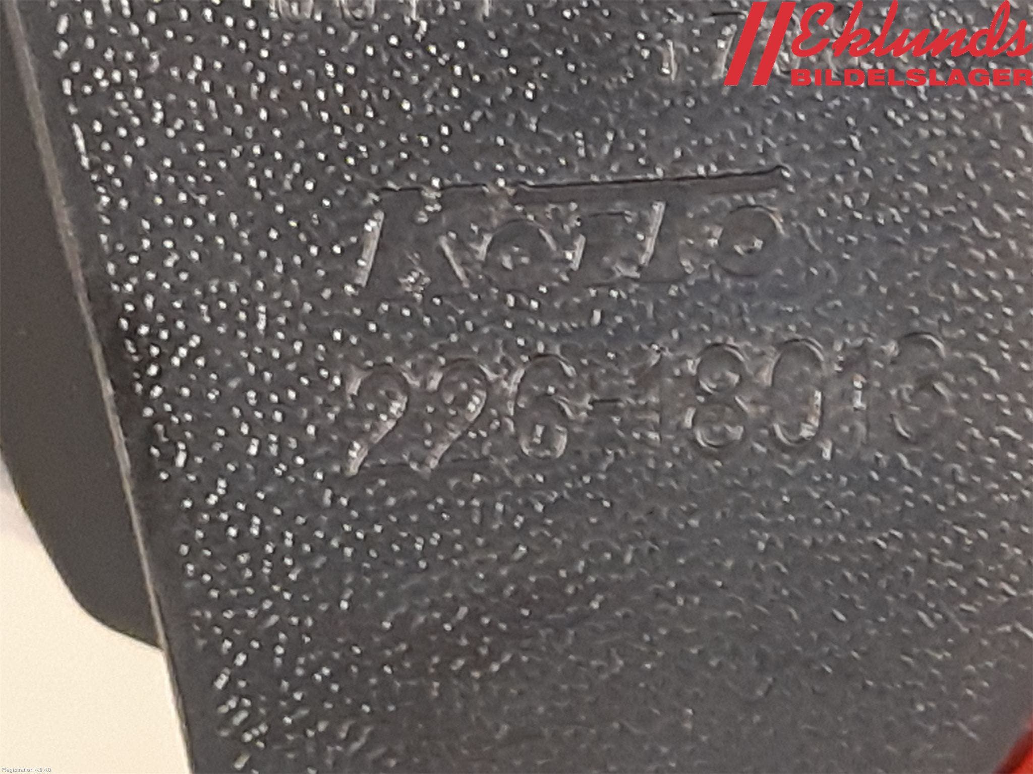 Nissan QASHQAI 14-17 Bakljus Lucka Vä