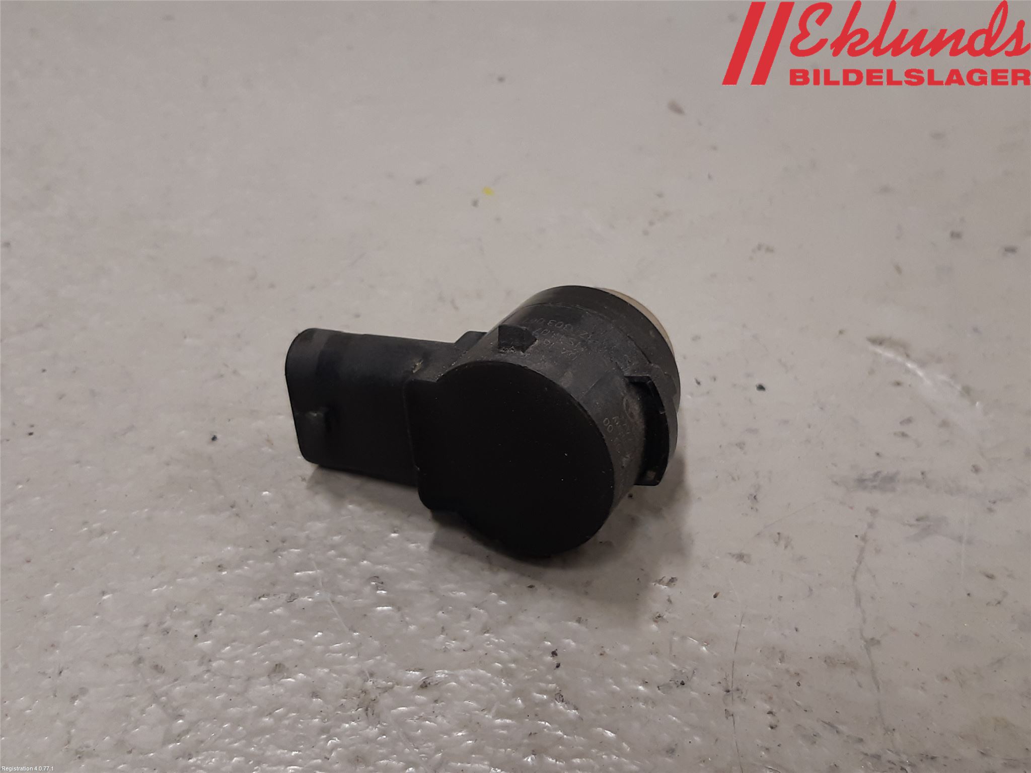 Mercedes-Benz MB E-KLASS (W212) 09-16 Parkeringshjälp Frontsensor