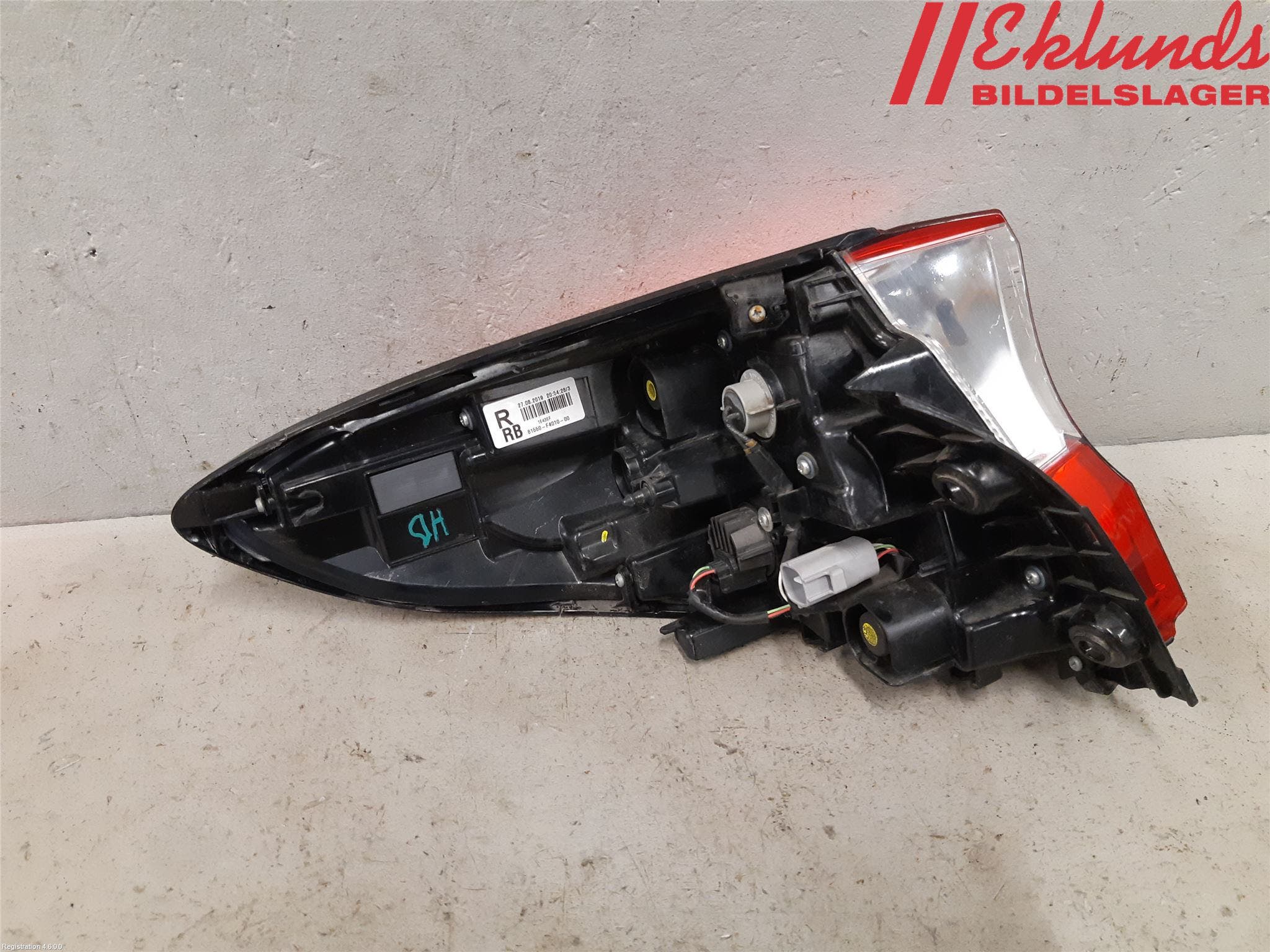 Toyota C-HR 16-23 Bakljus Höger