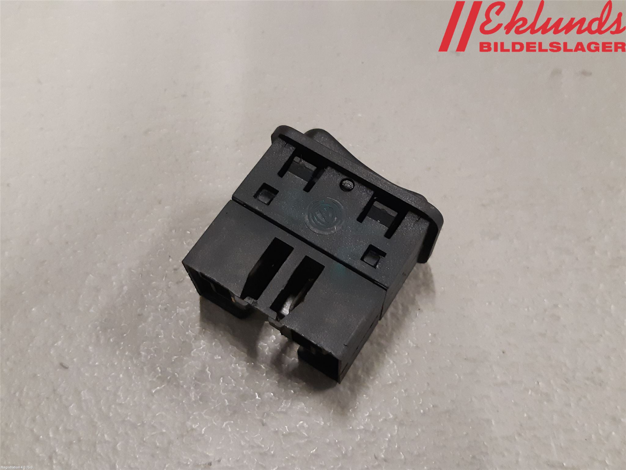 Fiat 500L 13-19 Strömställare Stolregler