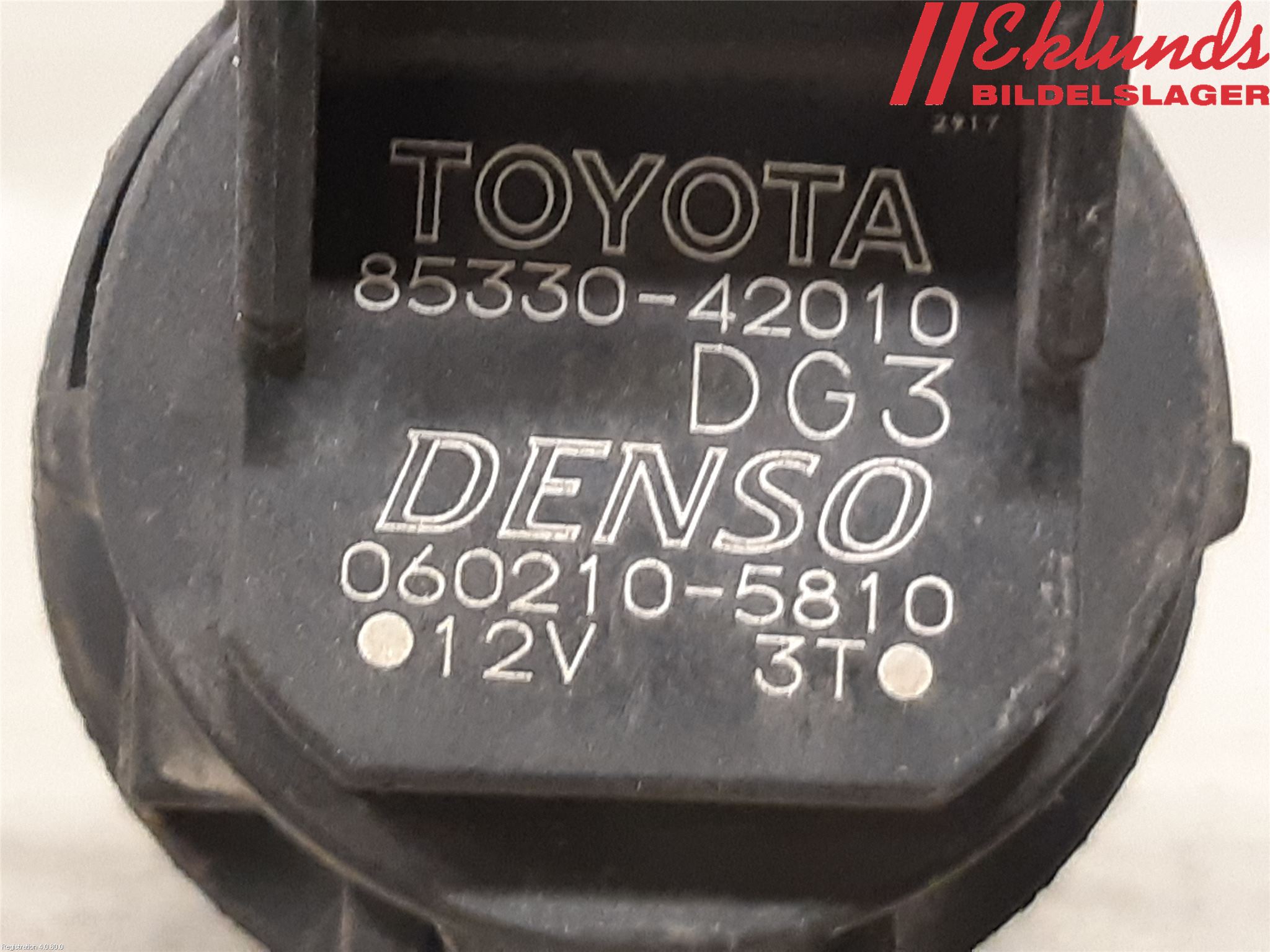 Toyota RAV4 13-18 Spolarpump Vindruta