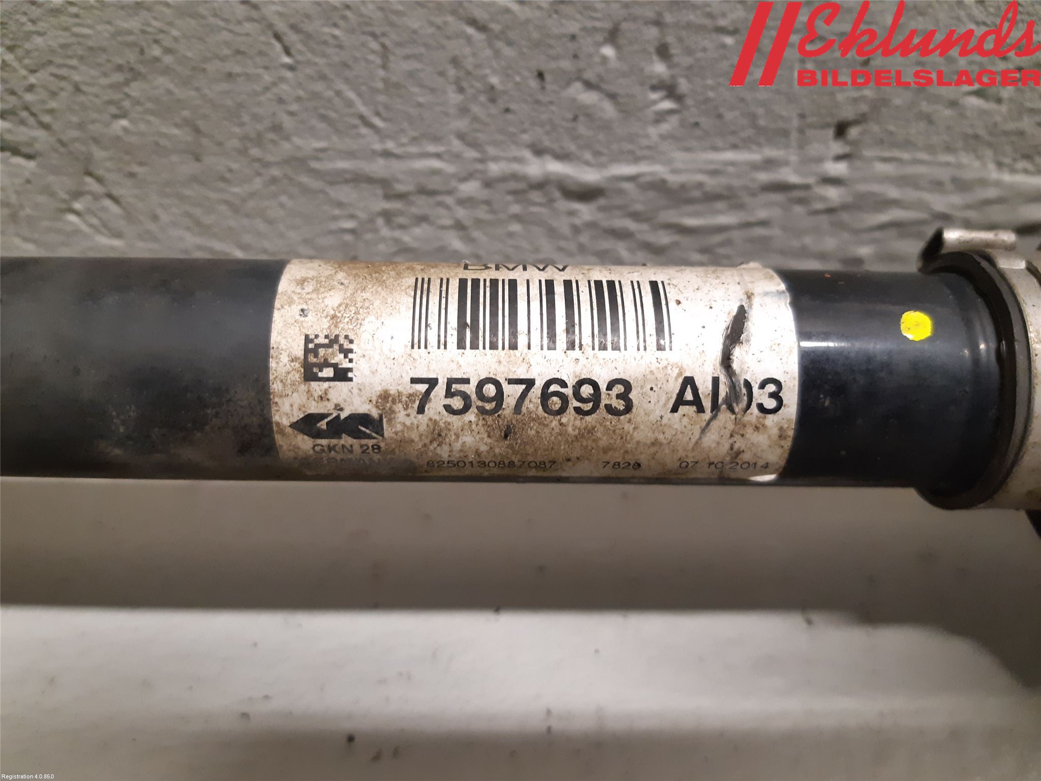 BMW 4 F32/F33/F82/F83 13-20 Drivaxel Fram Vänster