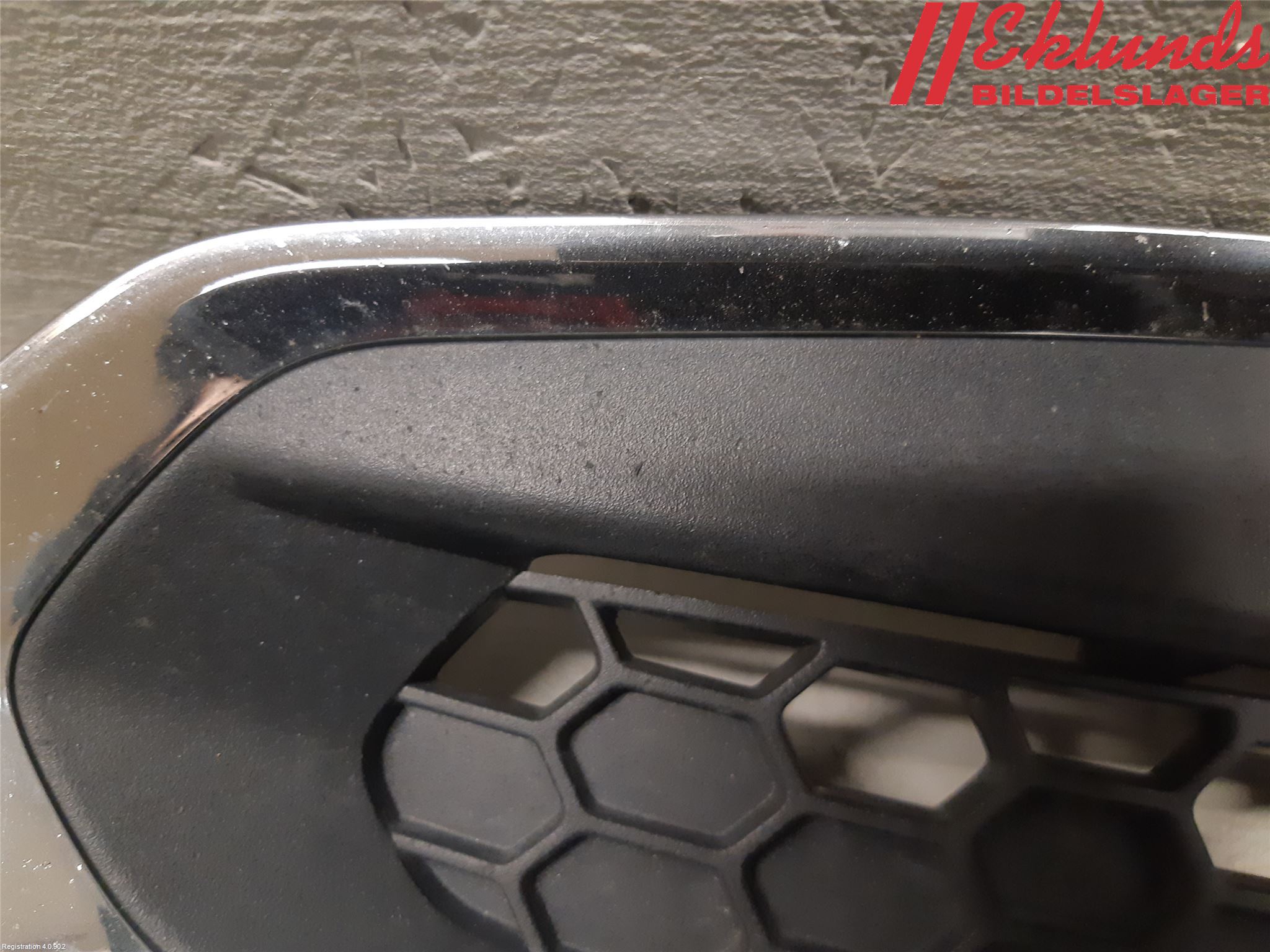 Volvo V60 11-13 Stöt Utfyllnad-List-Grill