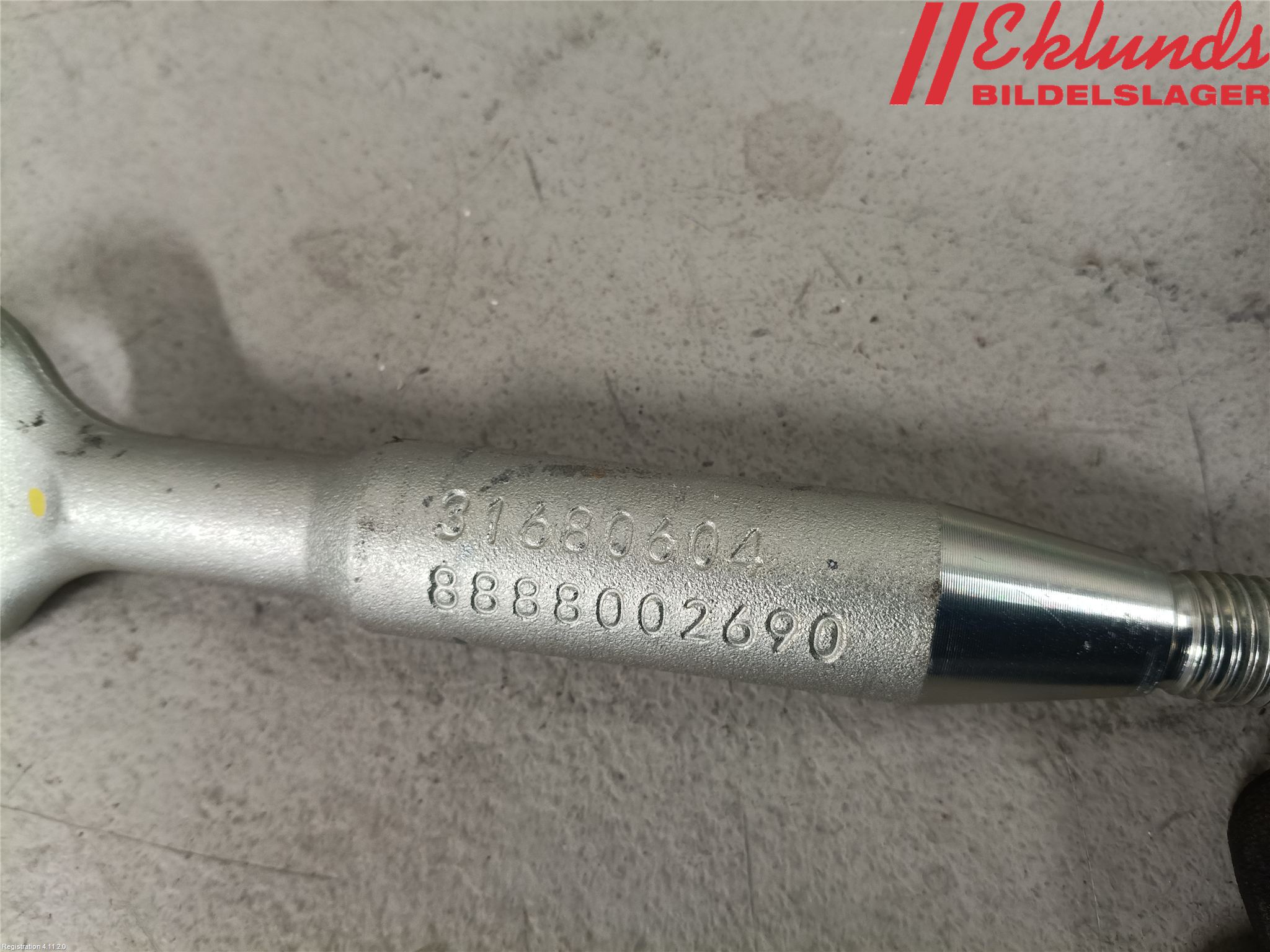 Volvo V60 19- Bogserögla