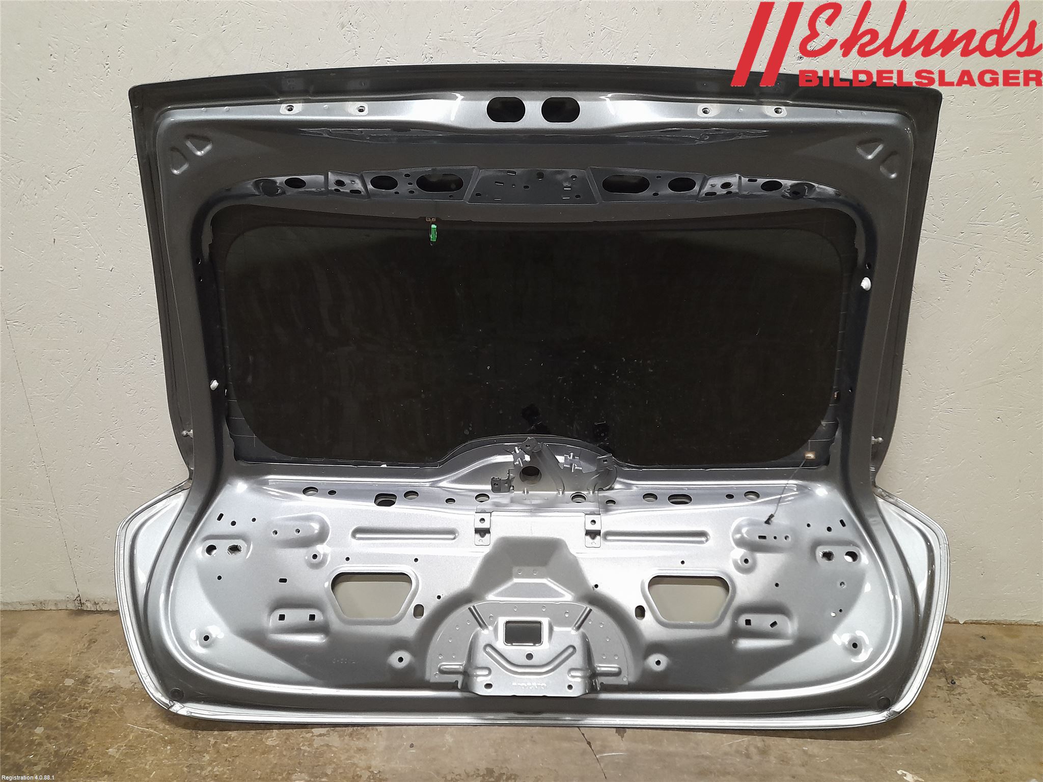 Volvo V60 CROSS COUNTRY 16-18 Baklucka Kombi