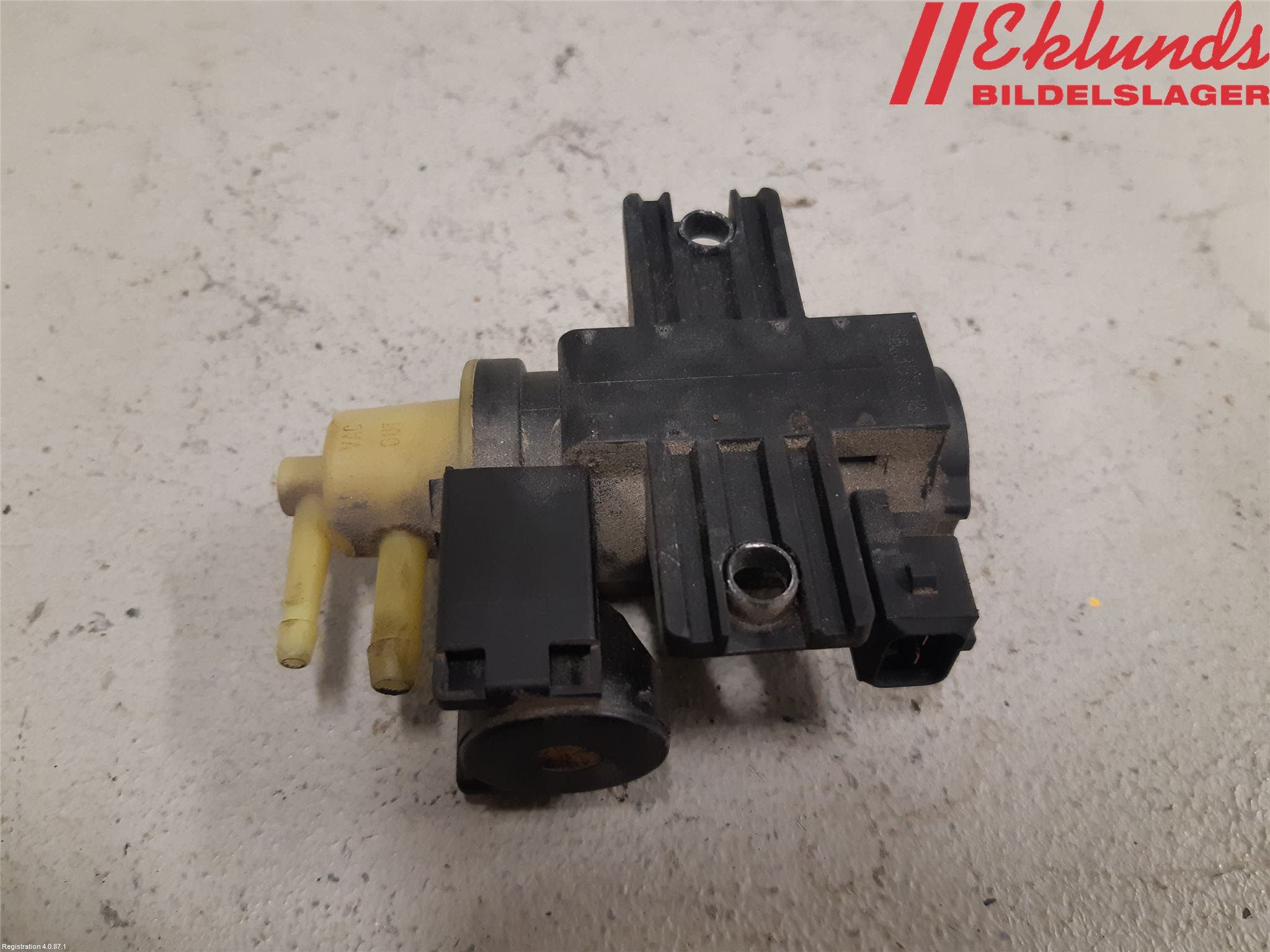 Nissan NV300 16-22 Vakuumventil