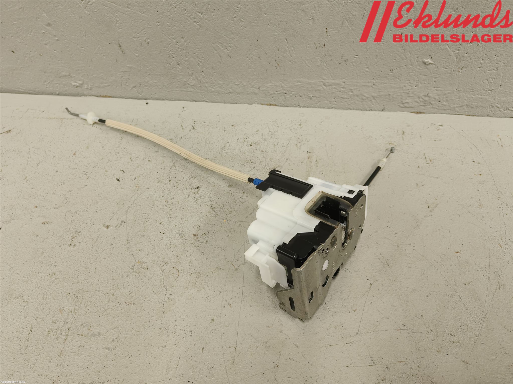 Opel COMBO D 12-18 Låskista-Dörrlås