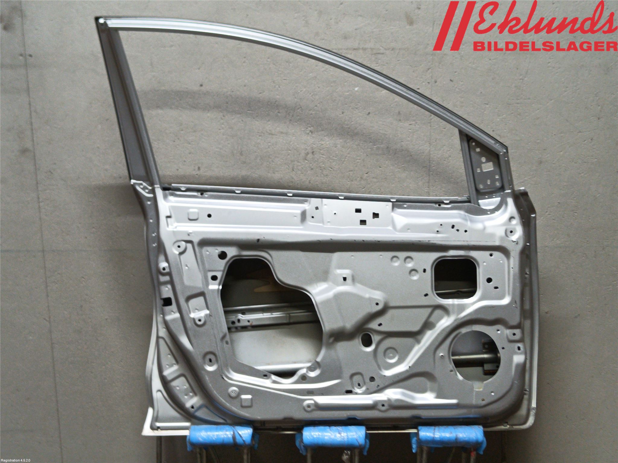 Nissan PULSAR Dörr Fram Vänster