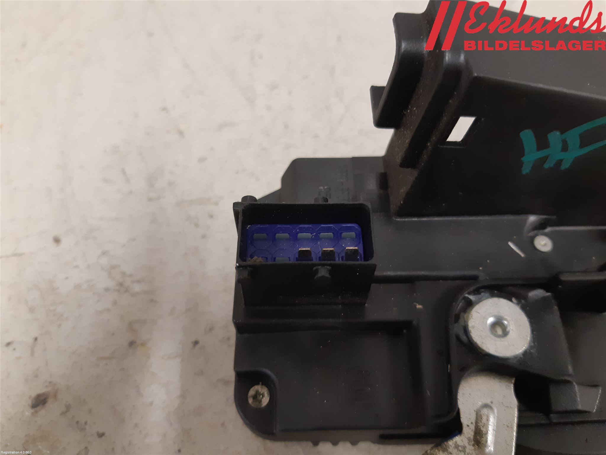 Opel VIVARO 01-14 Låskista-Dörrlås