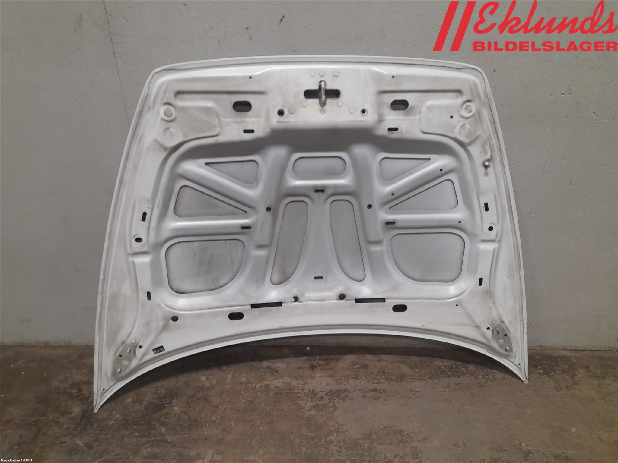 Volvo V50 08-12 Huv Fram