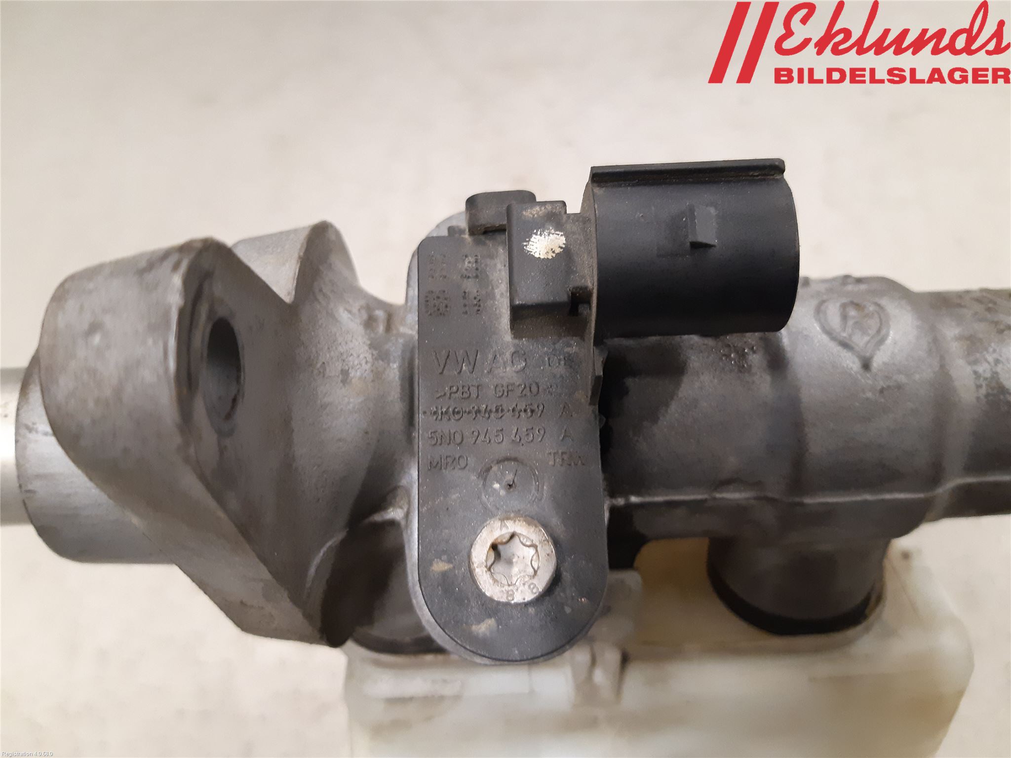 Volkswagen VW PASSAT 11-14 Broms Huvudcylinder
