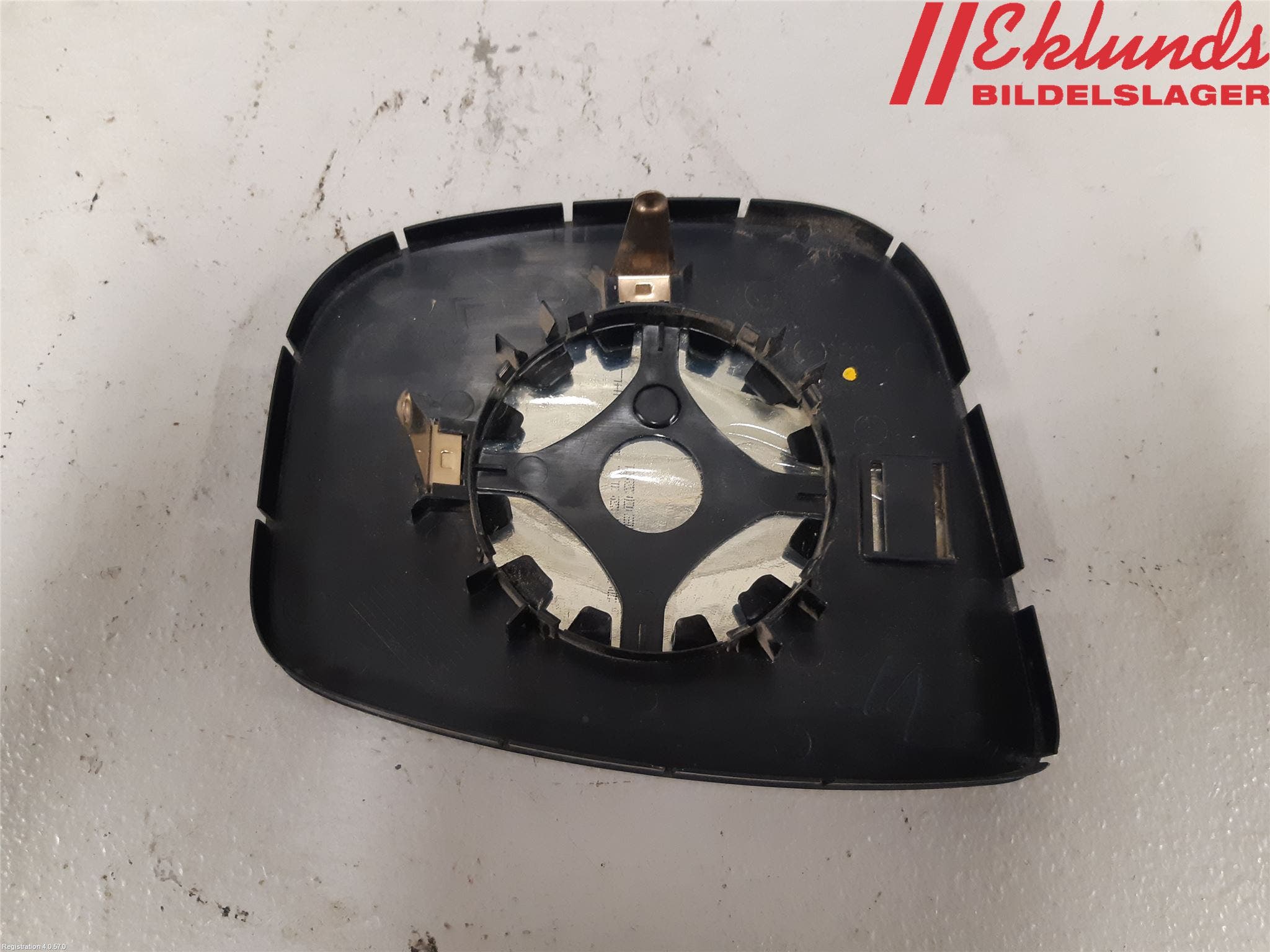 Peugeot PARTNER 08-15 Spegelglas Vä