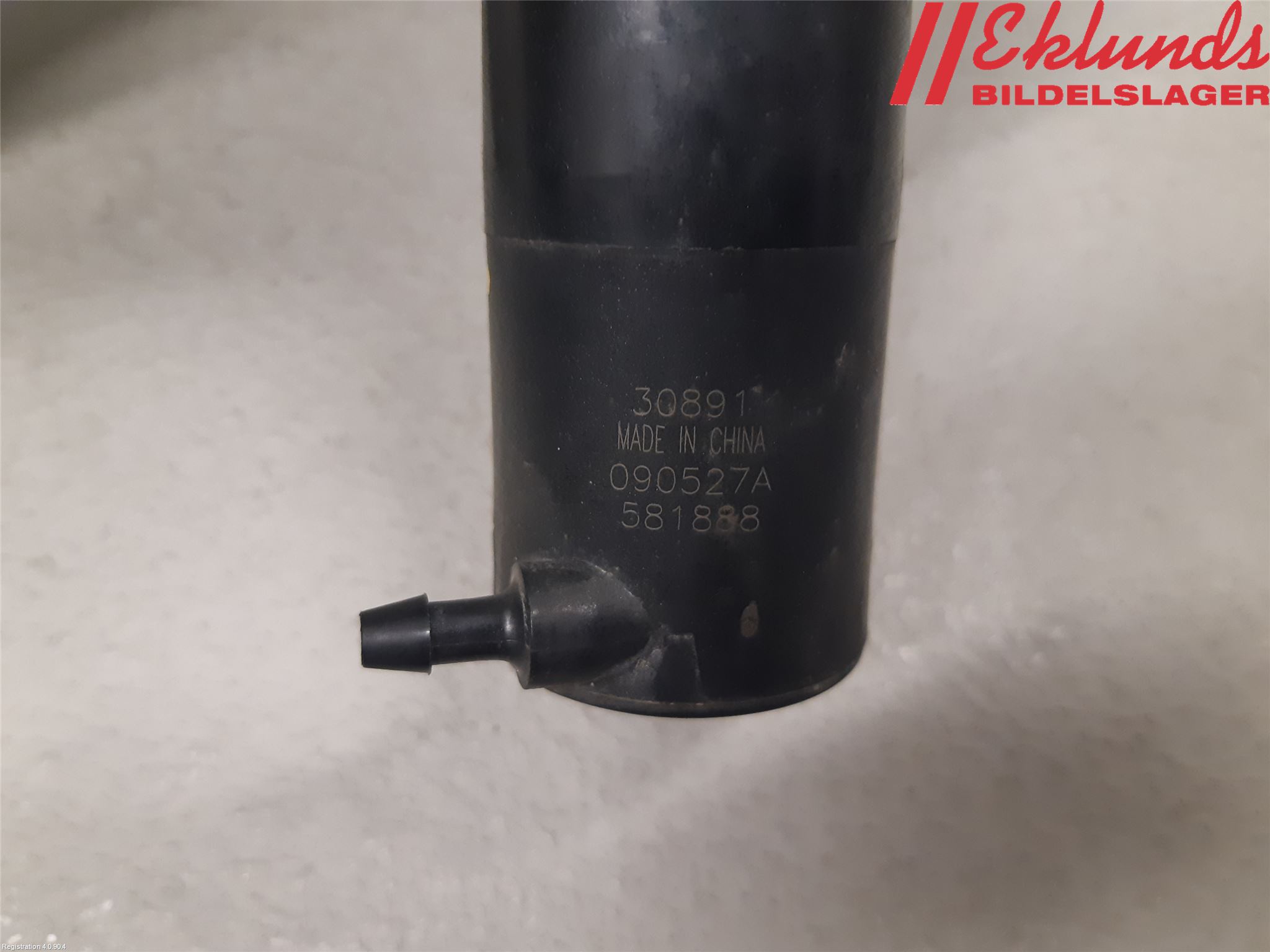 Toyota AVENSIS 09-15 Spolarpump Baklucka