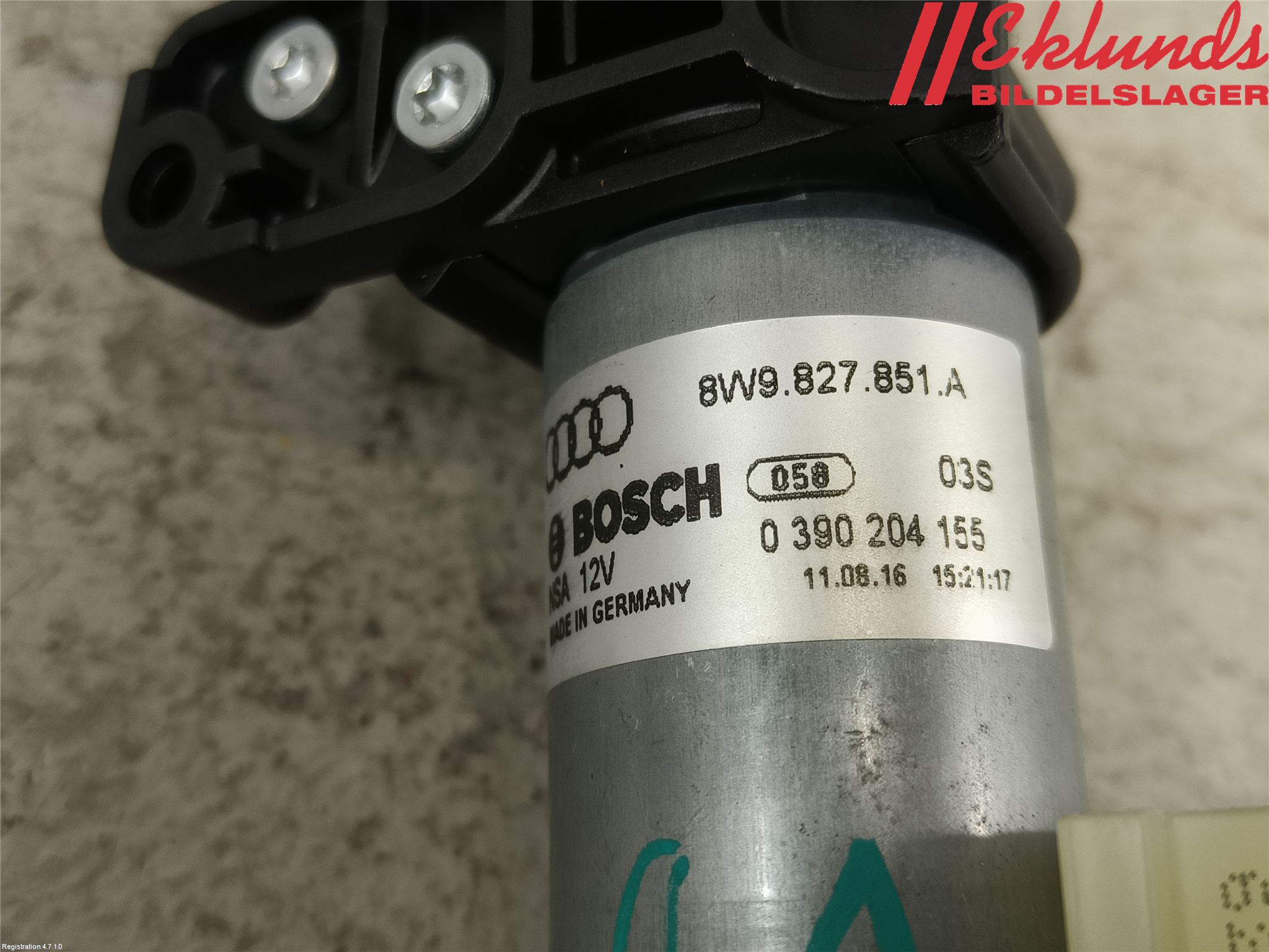 Audi A4/S4 B9 16-19 Bakluckeöppnare Automatisk