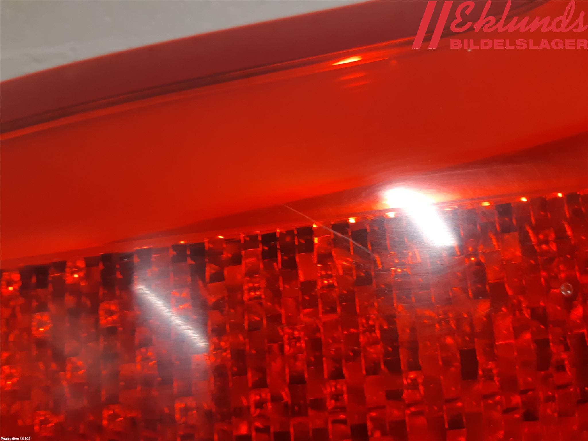 Volvo V70 08-13 Bakljus Lucka Hö