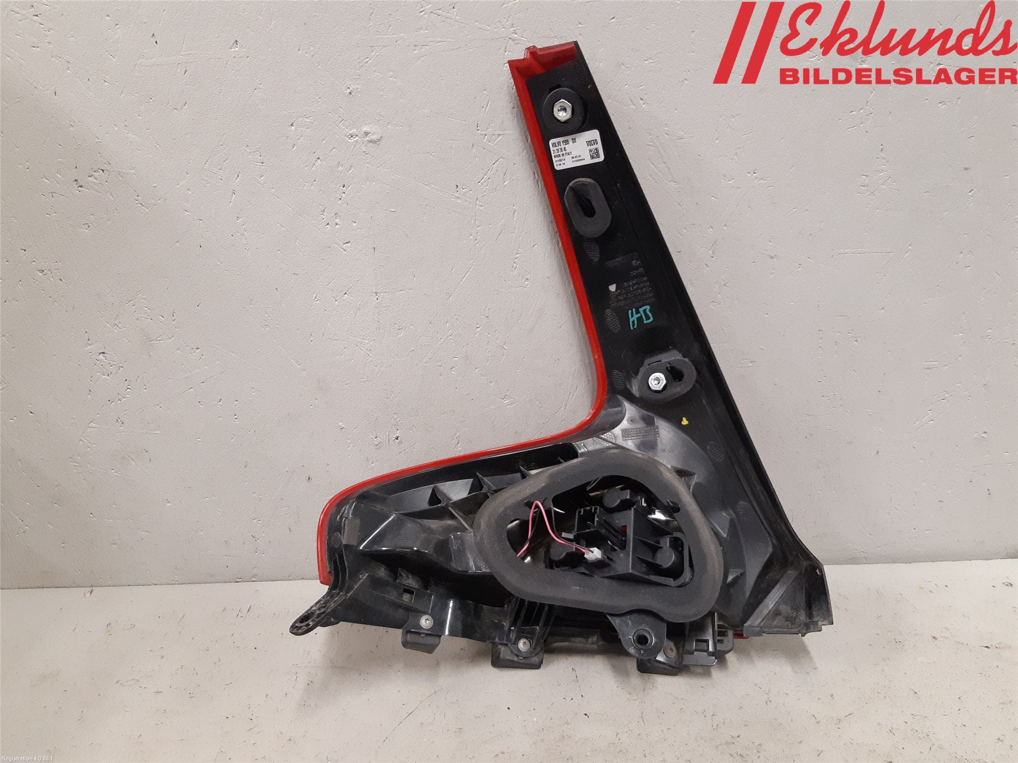 Volvo V40 12-19 Bakljus Höger