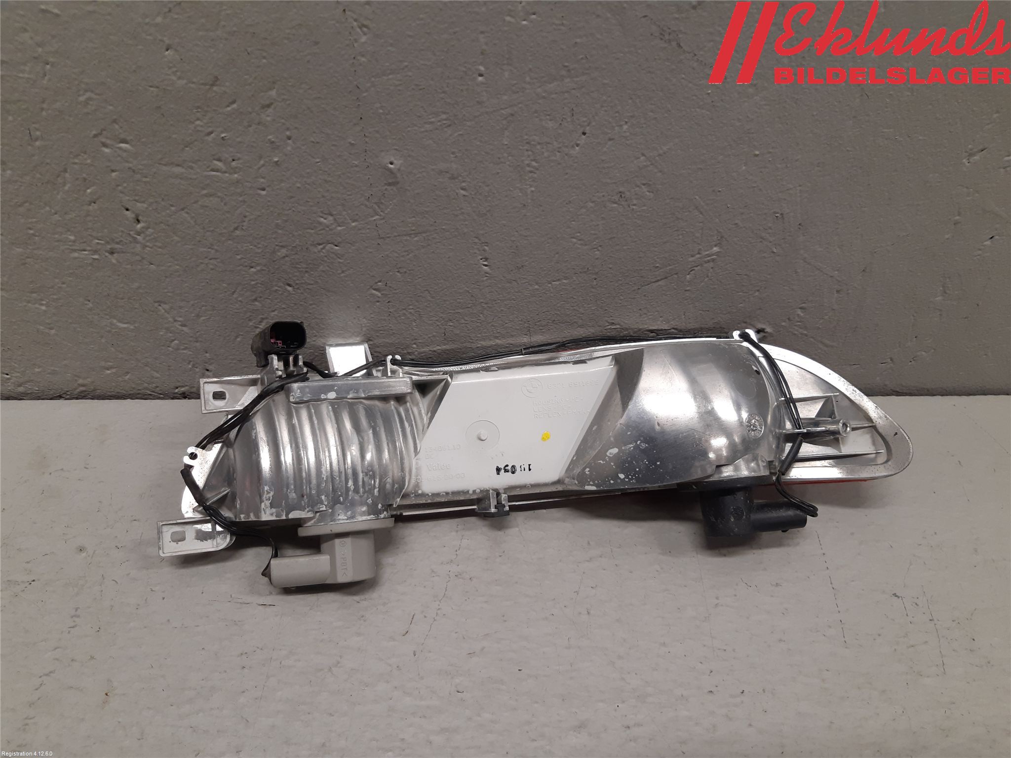 BMW 6 E63/64    02-10 Dimljus/Reflex Bak