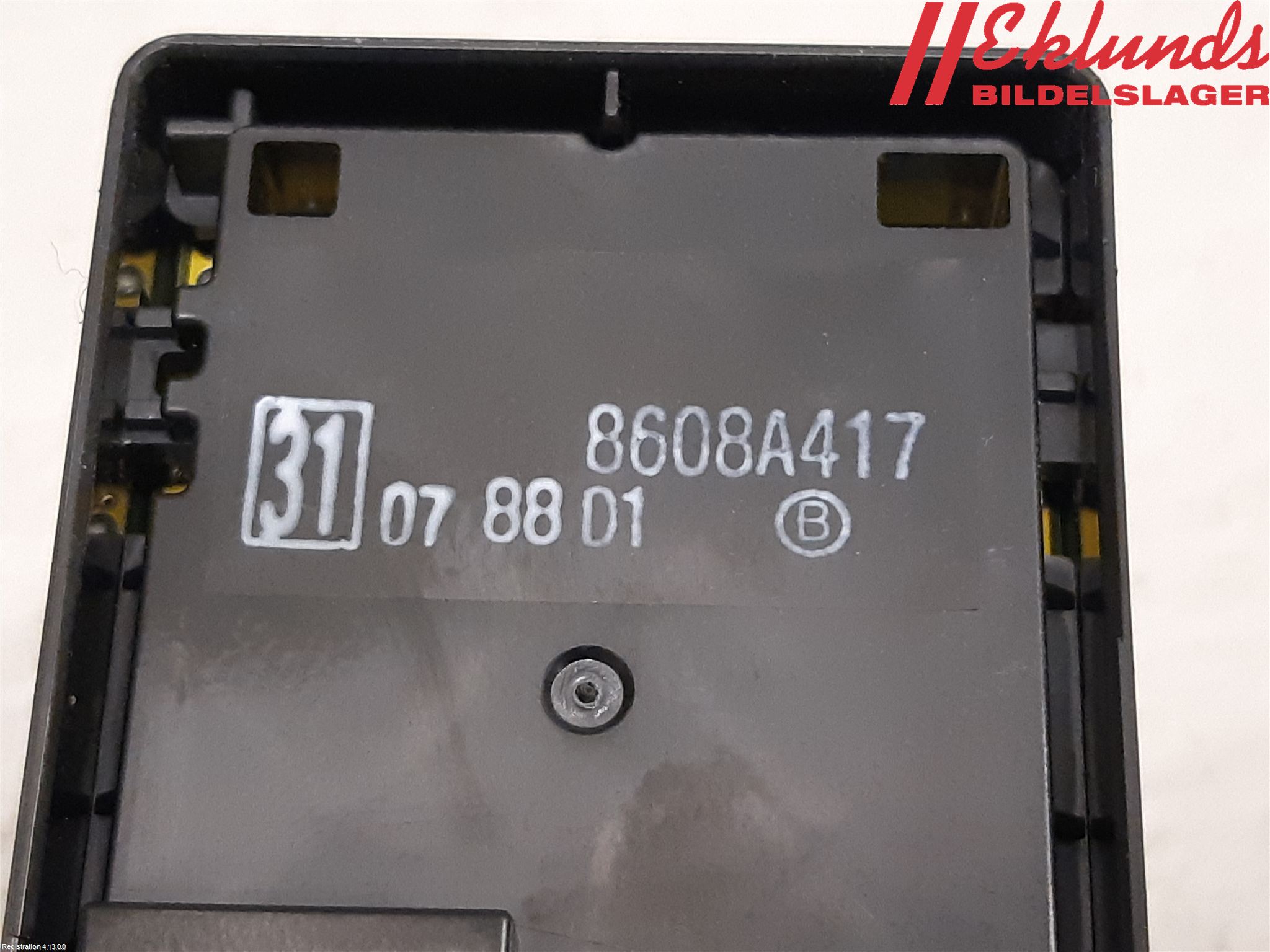 Mitsubishi OUTLANDER 13-21 Strömställare Elhiss