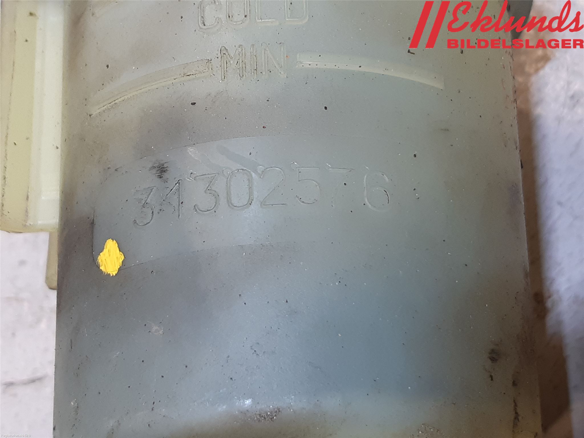 Volvo XC70 08-13 Styrservooljebehållare