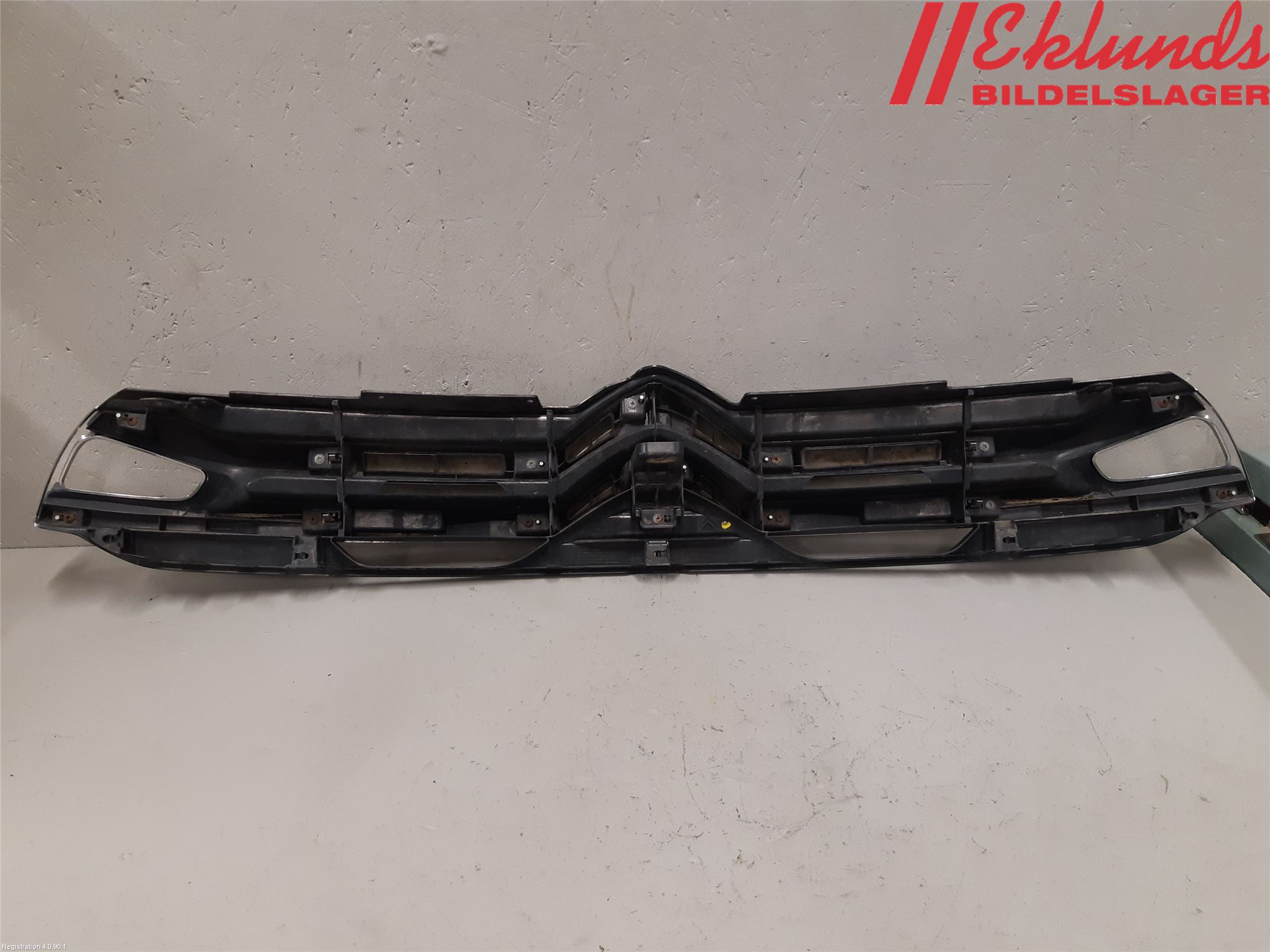 Citroen C4 AIRCROSS Grill Komp