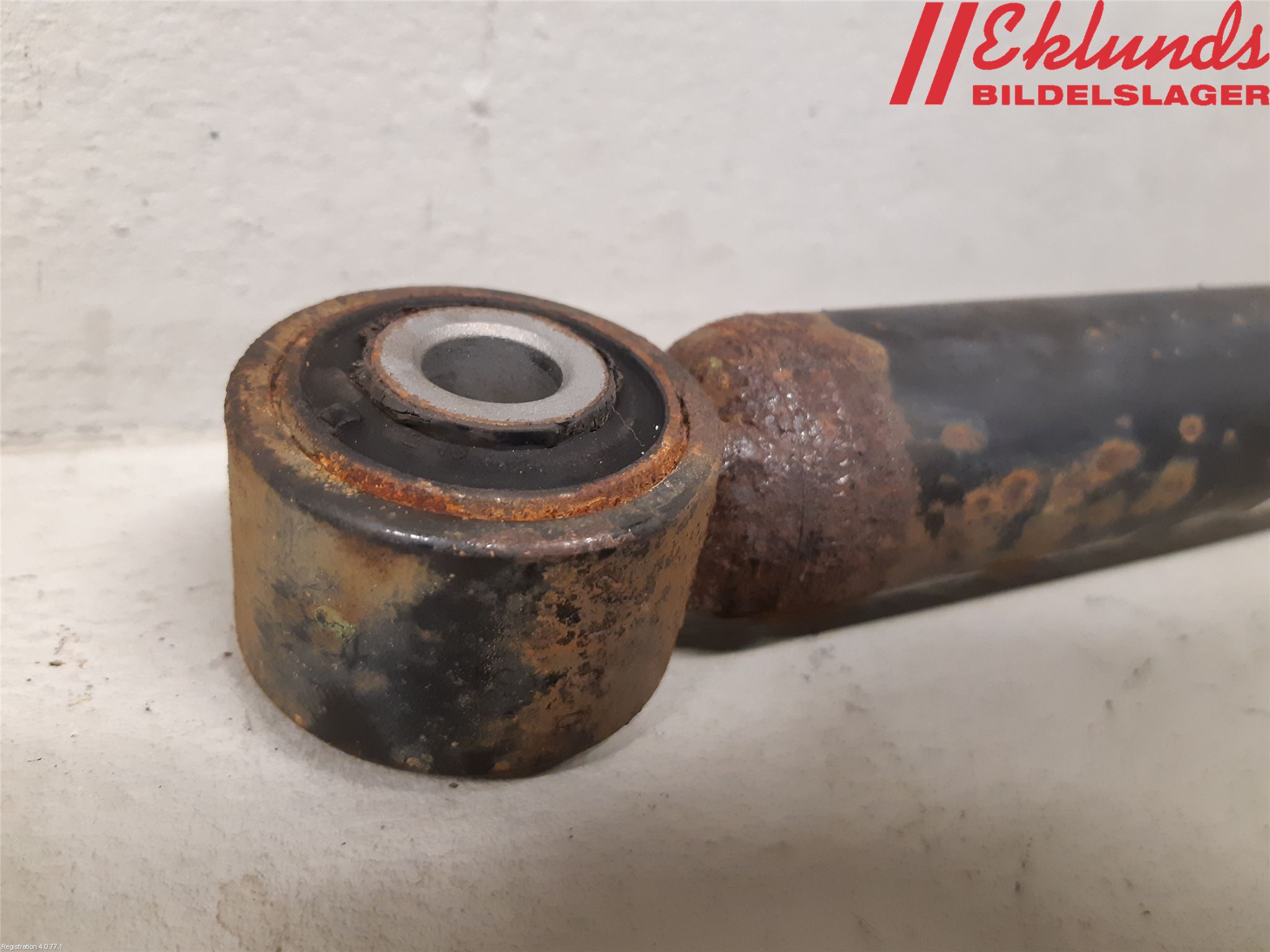 Opel ASTRA J 10-15 Stötdämpare Bak
