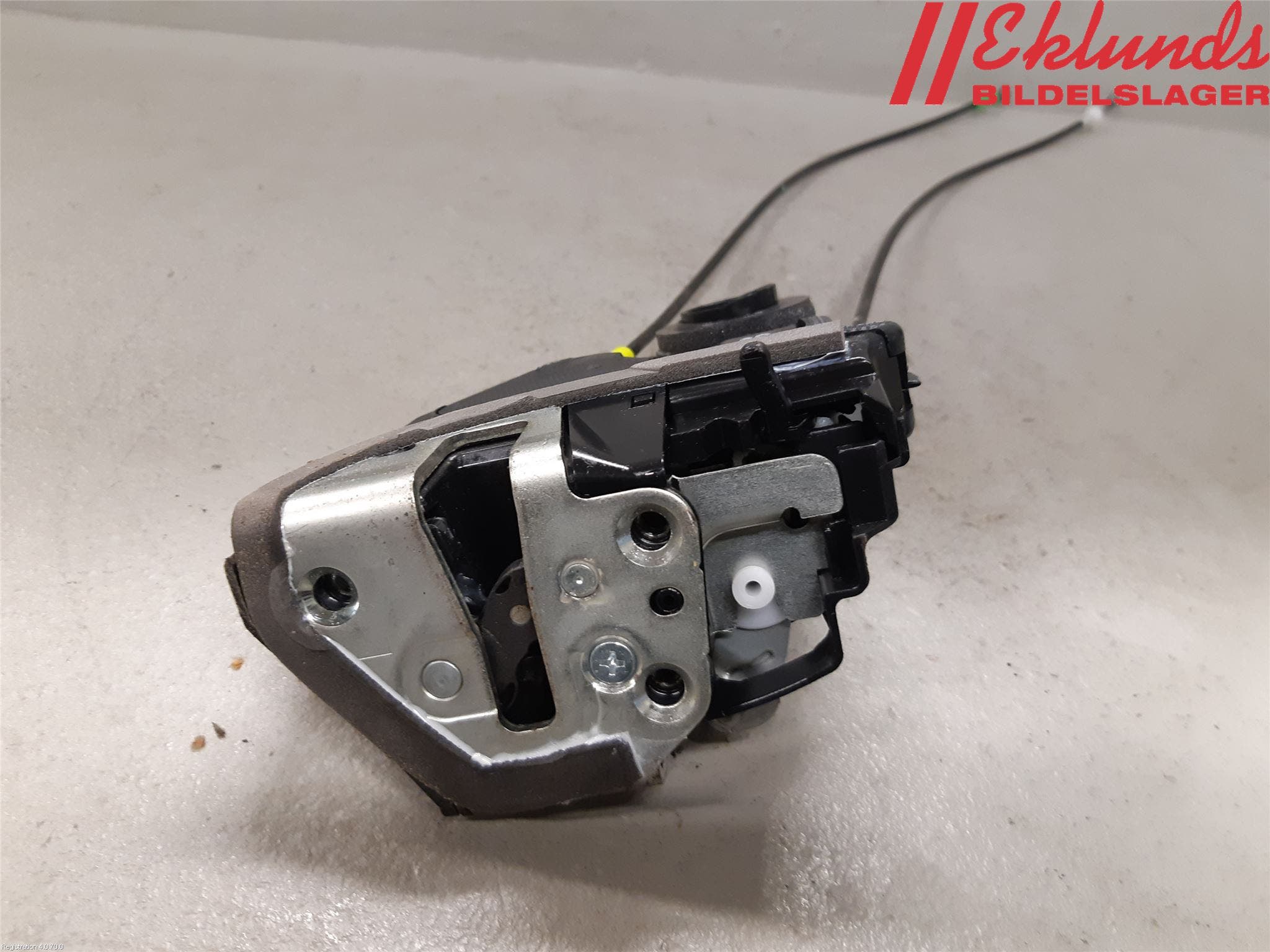 Toyota AURIS 10-12 Låskista-Dörrlås