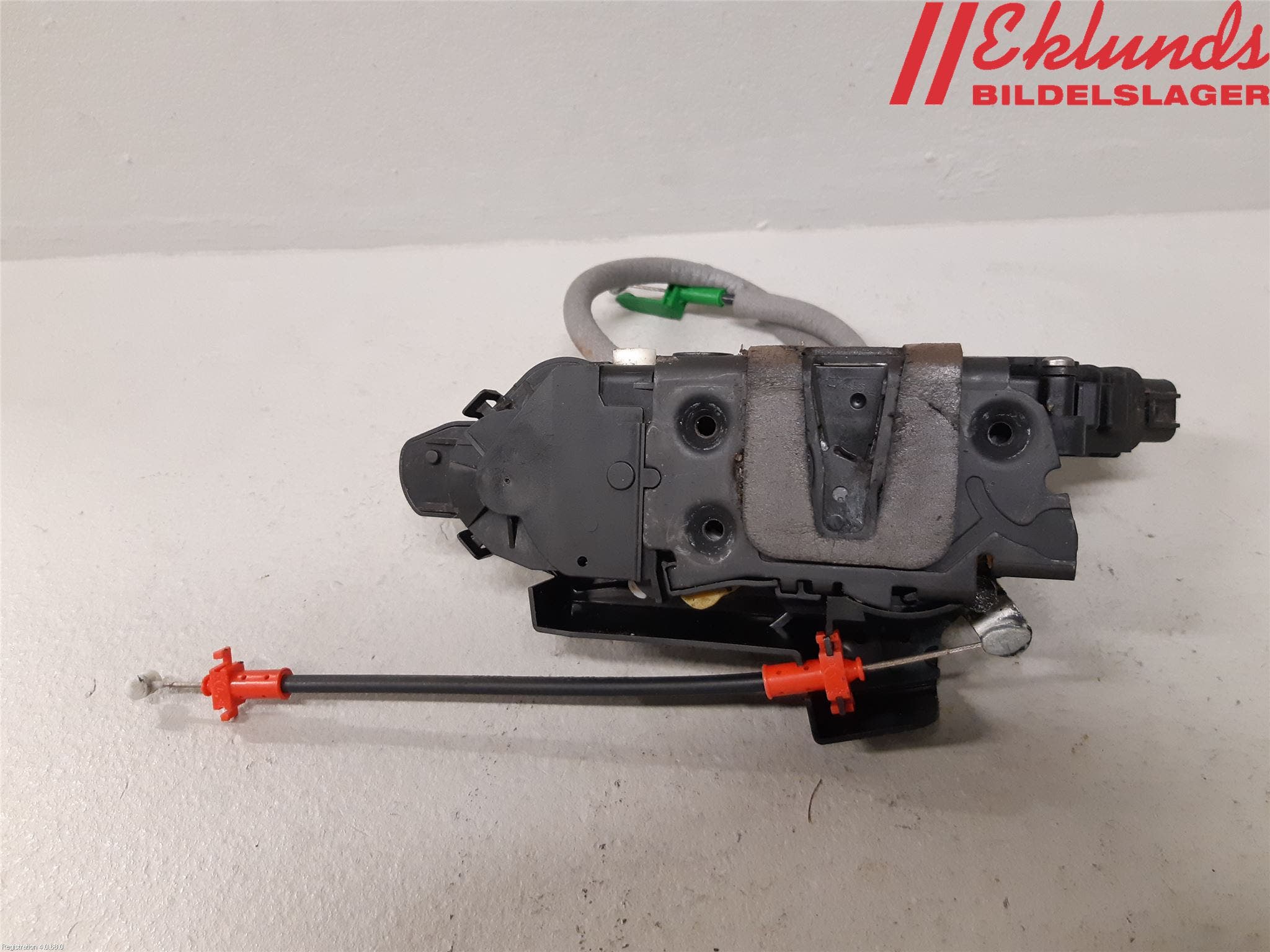 Ford MONDEO 07-15 Låskista-Dörrlås