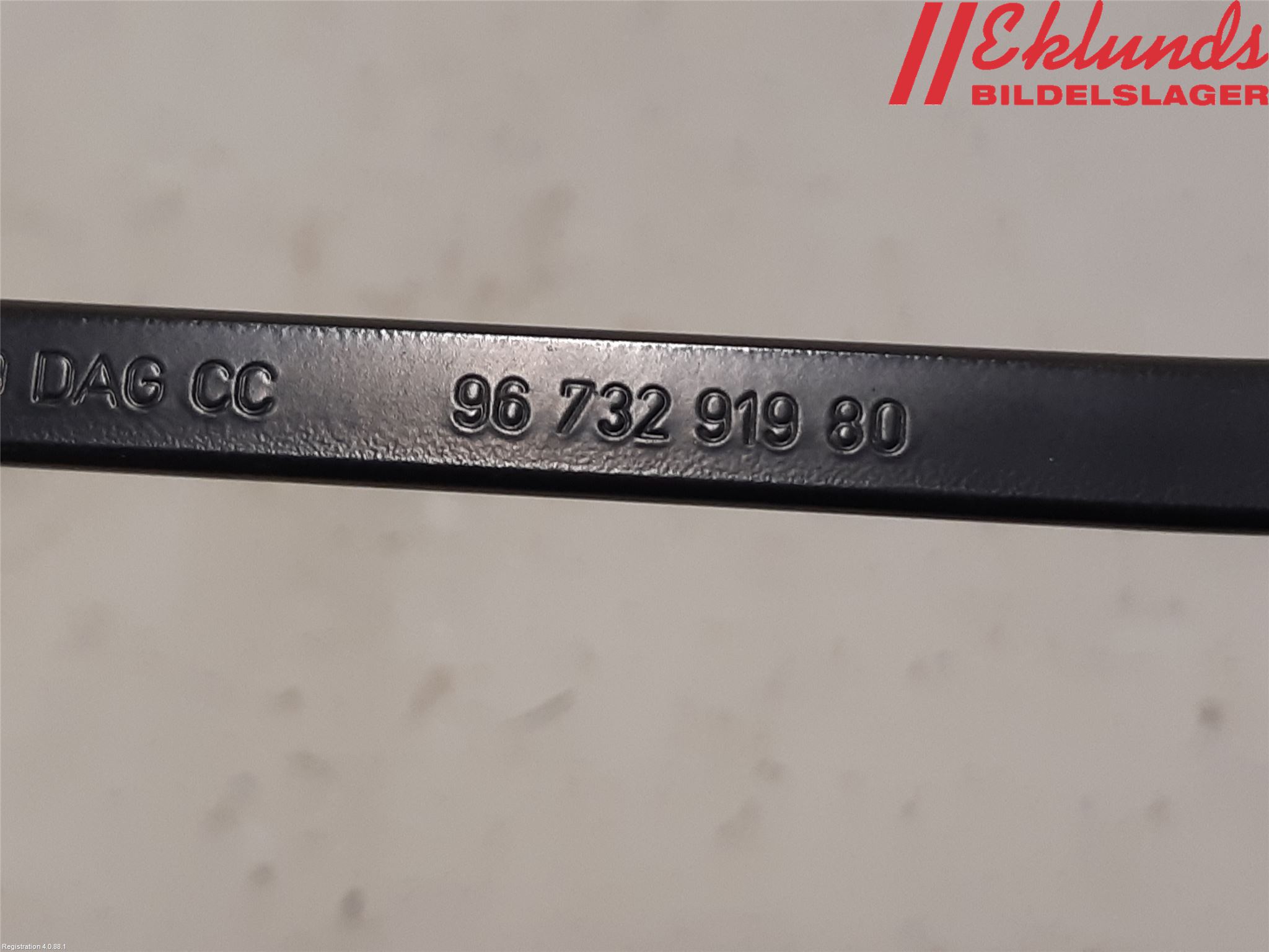 Peugeot PEUGOT 208 16-19 Torkararm Armar Vindruta