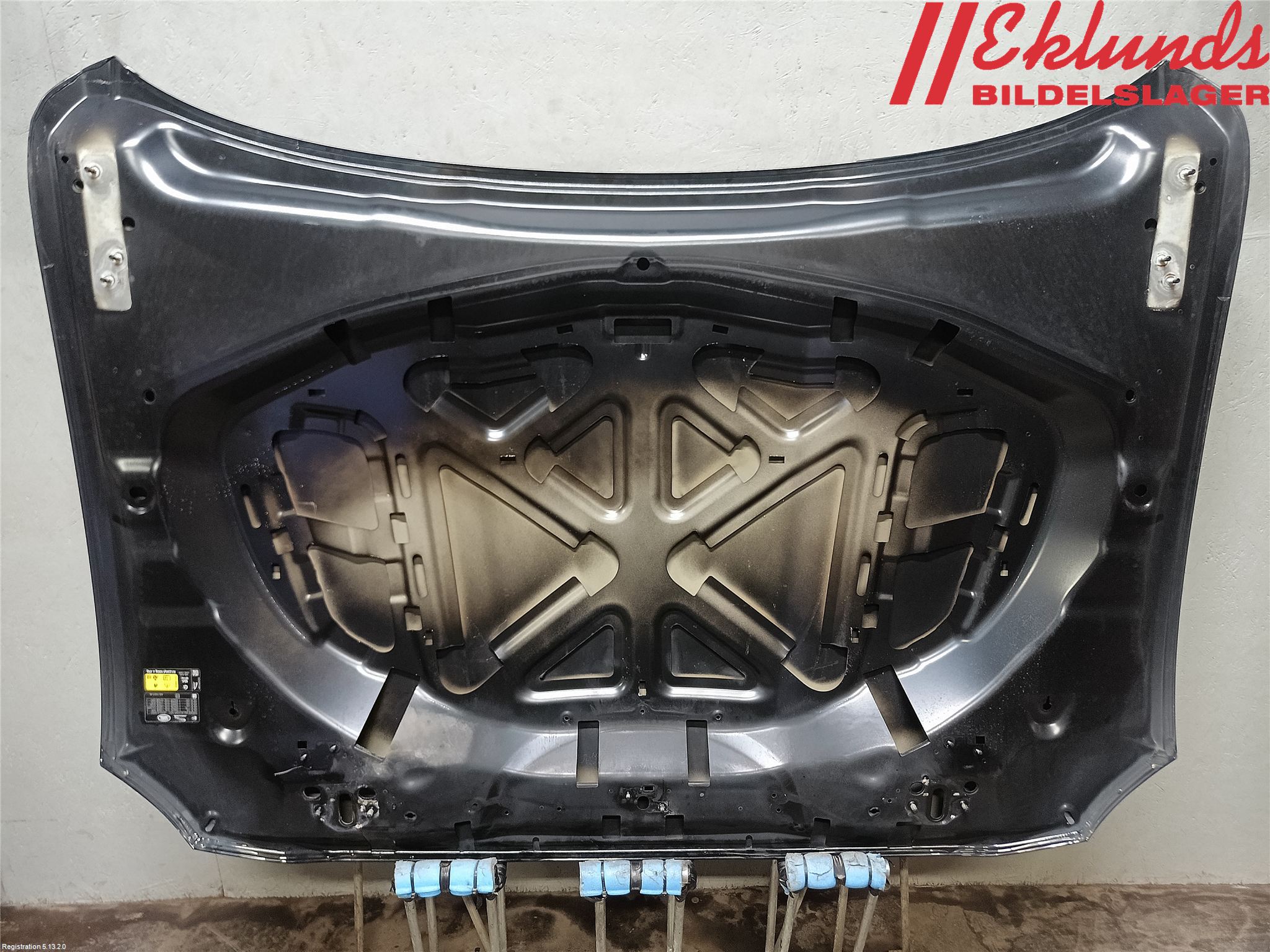 Jaguar F-PACE Huv Fram