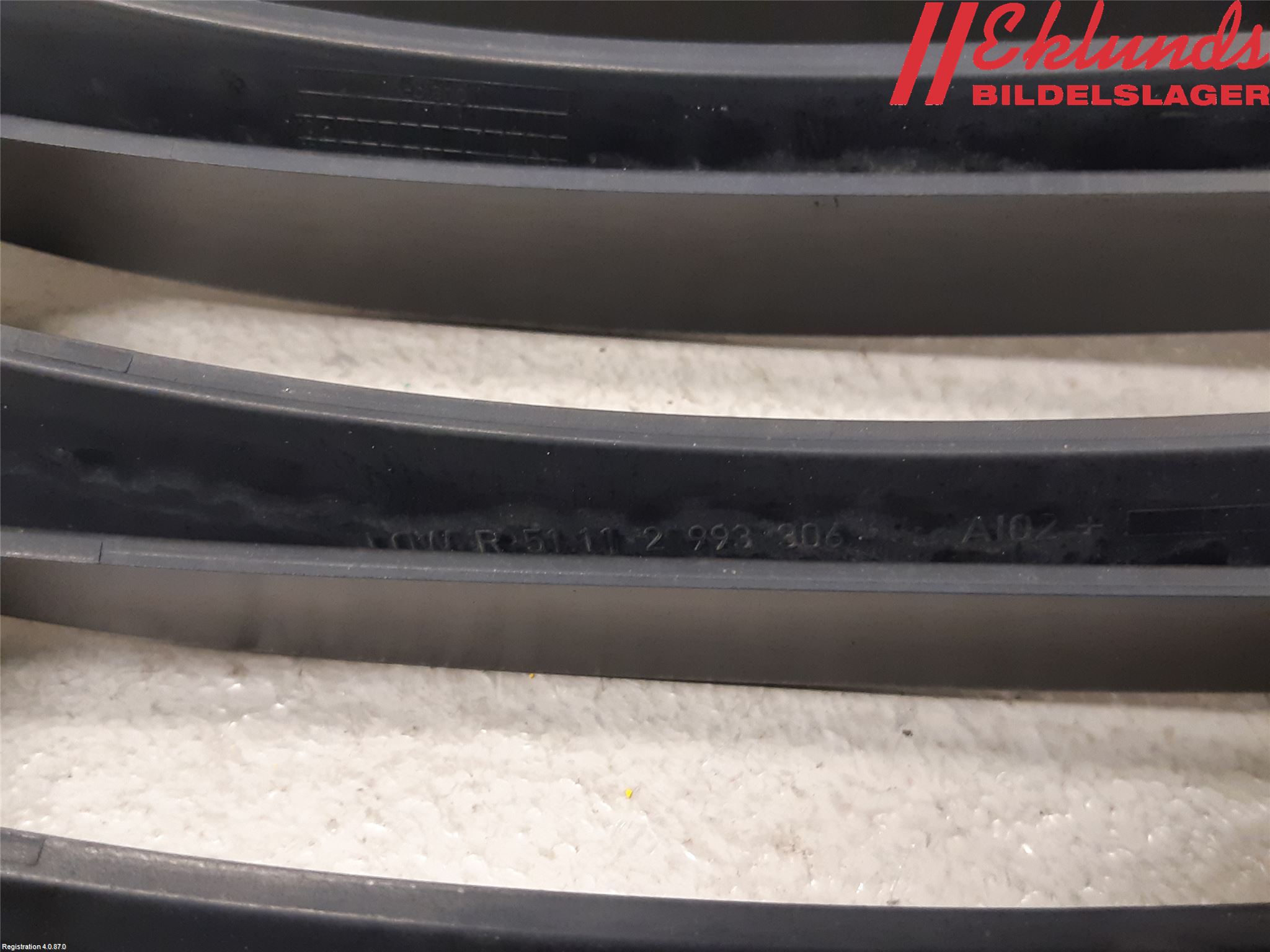 BMW X1 E84 10-15 Grilldel Höger