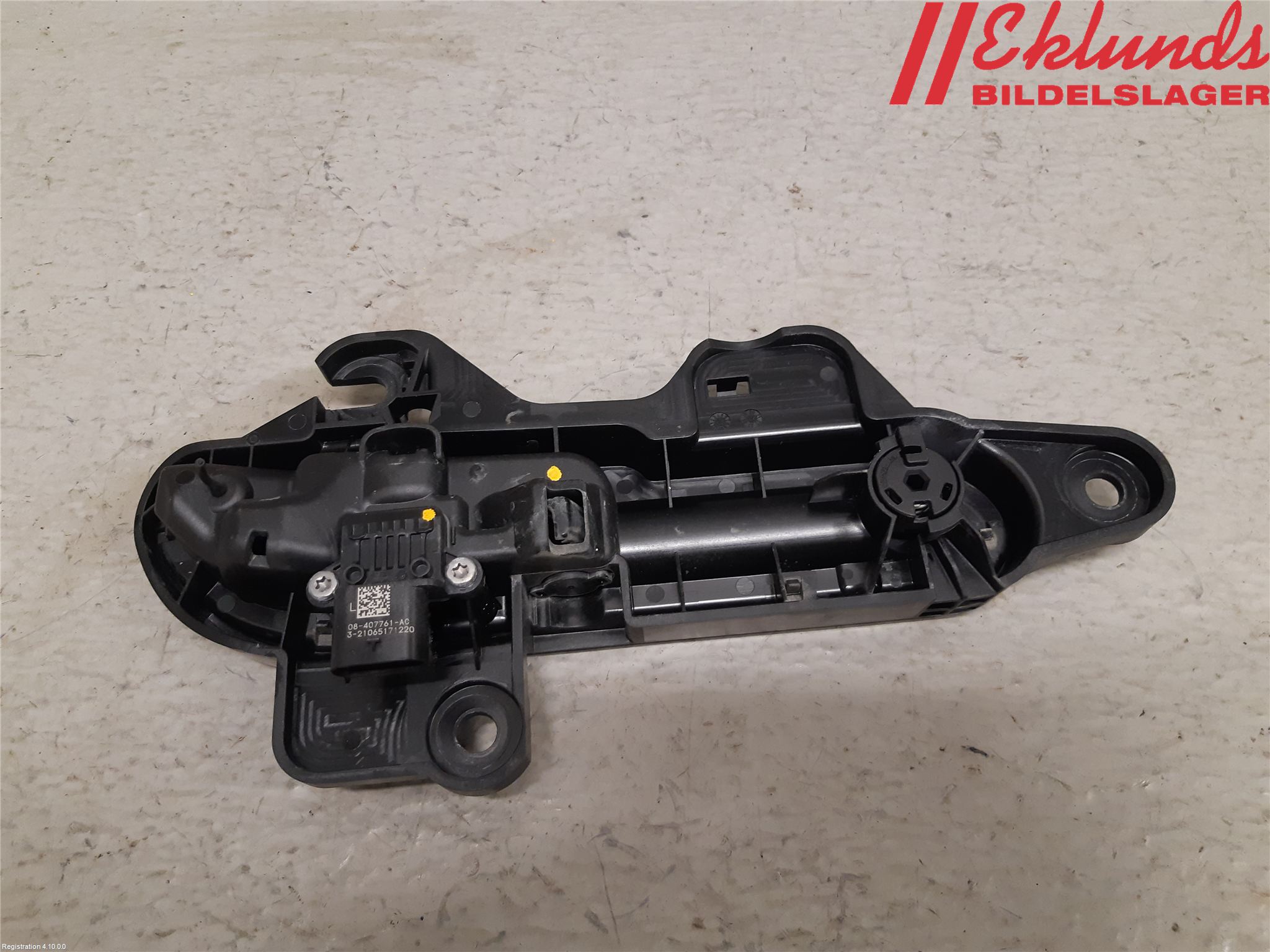 Tesla MODEL 3 17- Dörrhandtag Yttre Vä