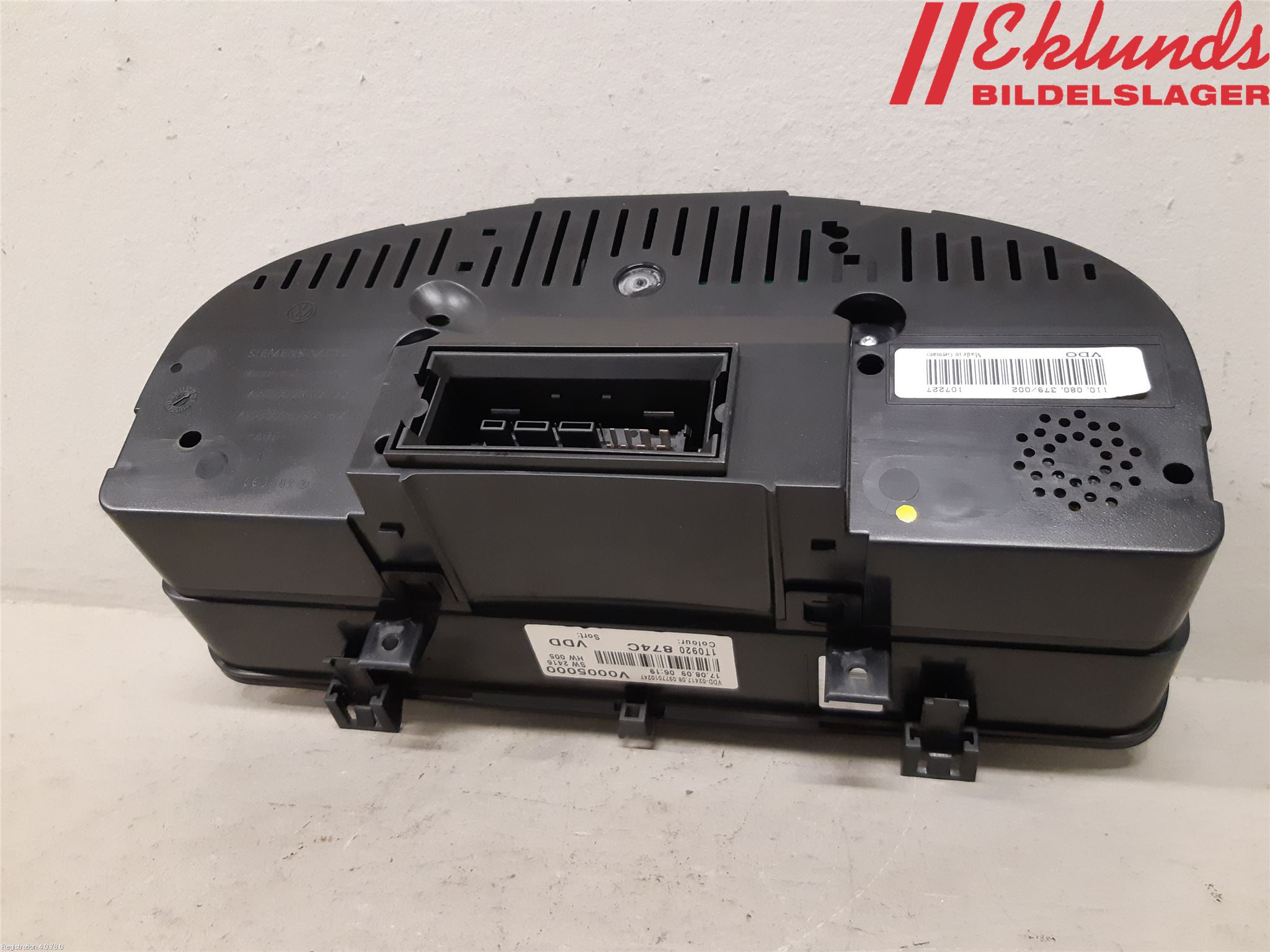Volkswagen VW TOURAN 03-10 Instrument Komb