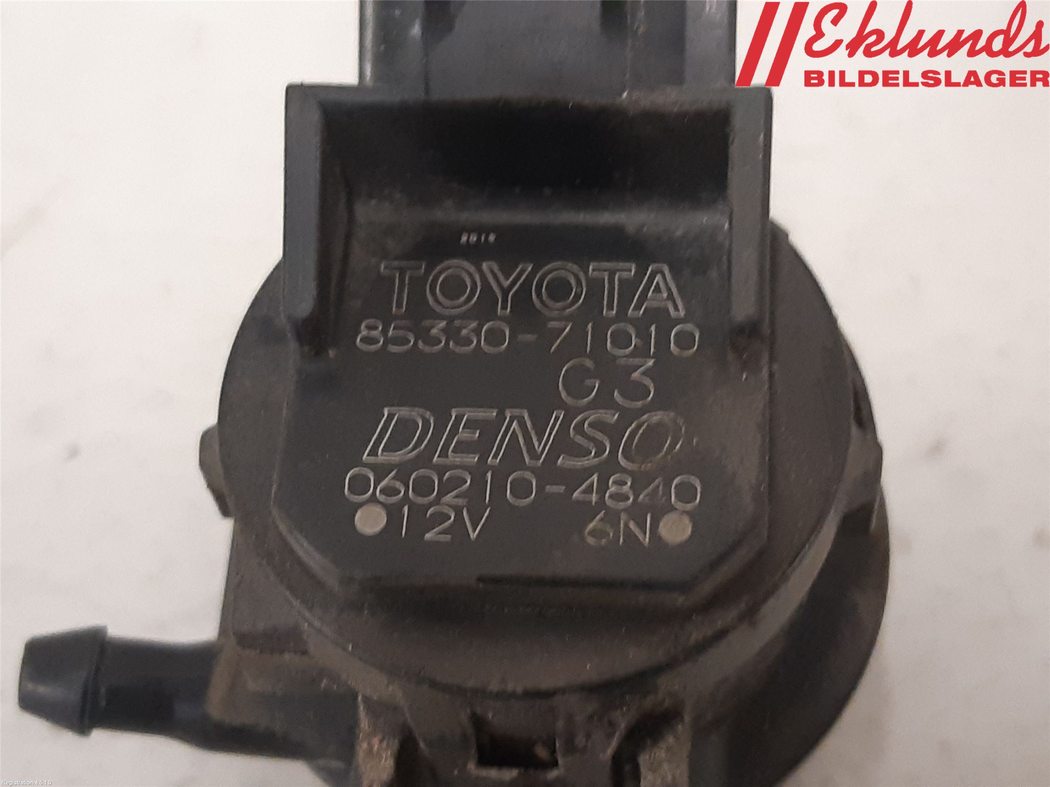Toyota VERSO-S 11-16 Spolarpump Vindruta