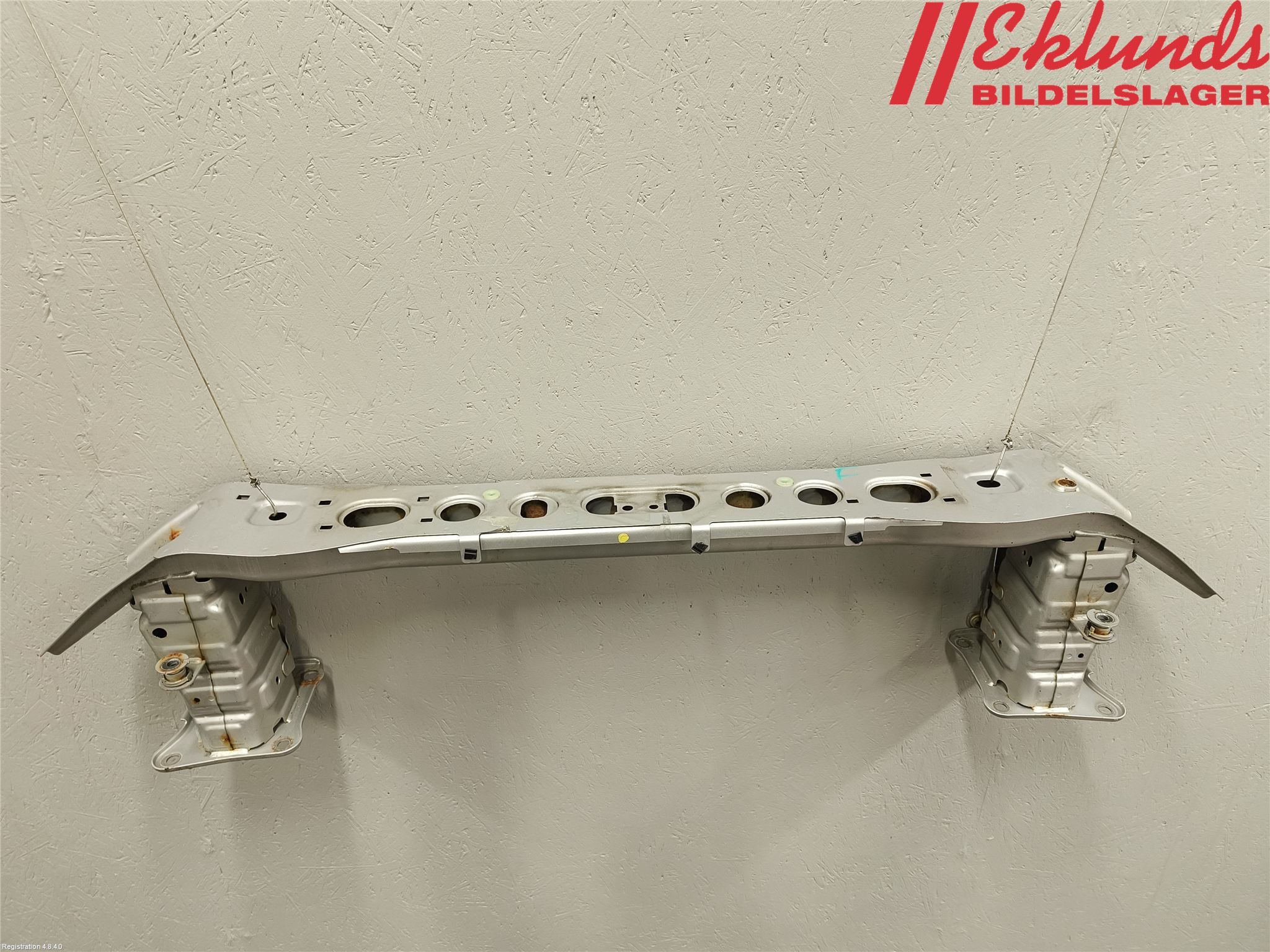 Ford FOCUS 11-14 Stötfångarbalk Fram