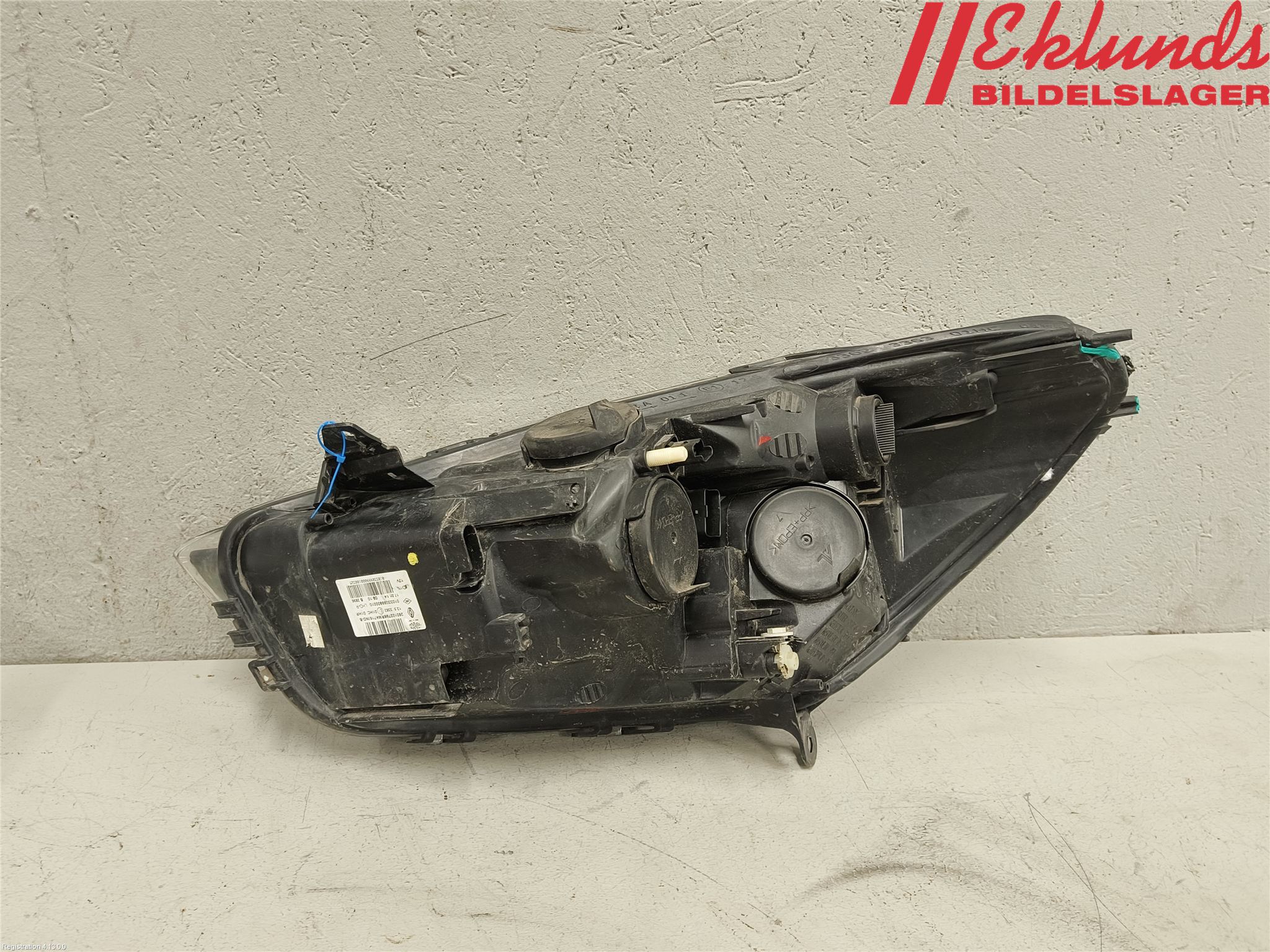 Renault CLIO IV 12-16 Strålkastare Höger