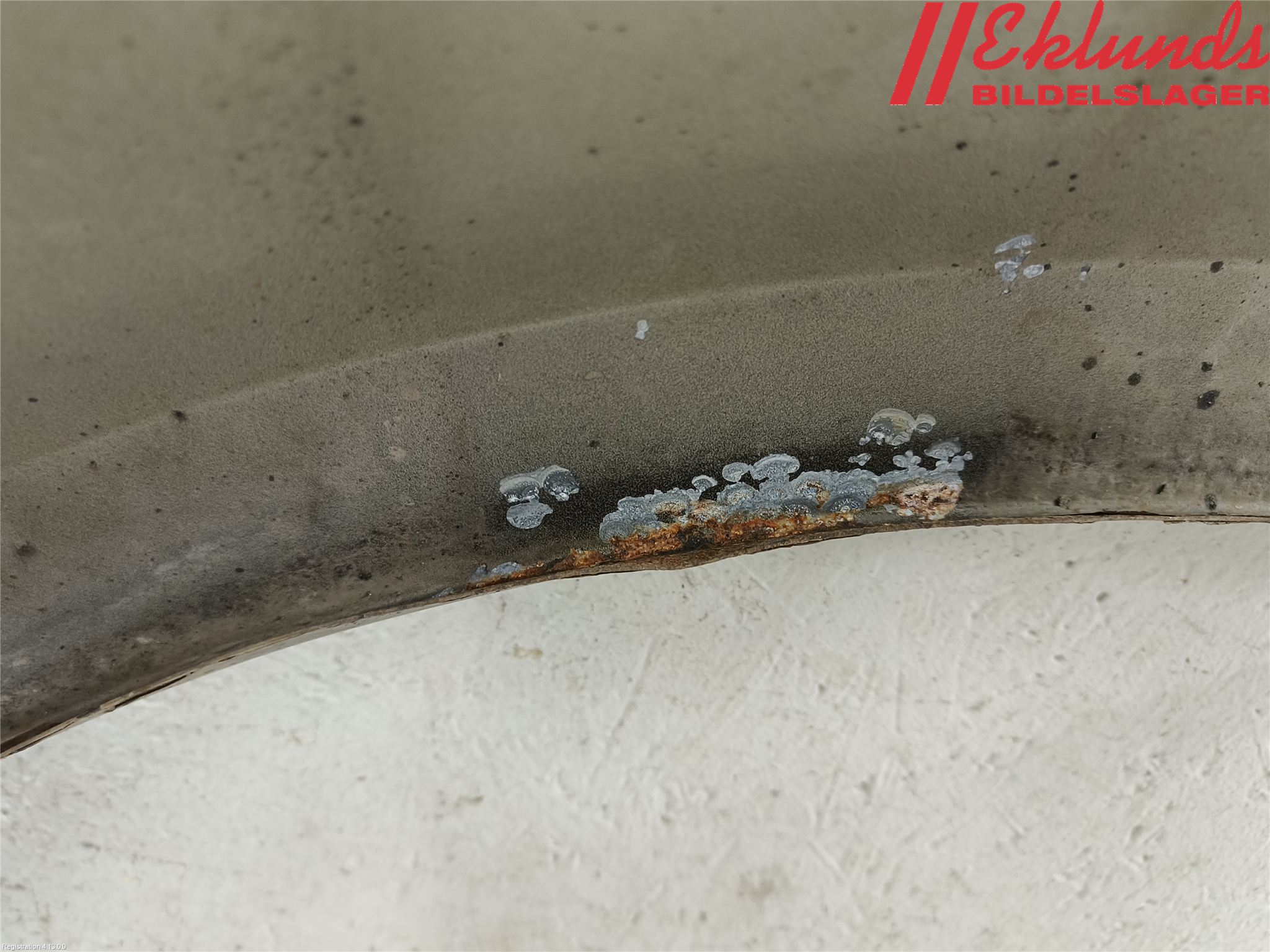 Volkswagen VW PASSAT 11-14 Skärm Fram Höger