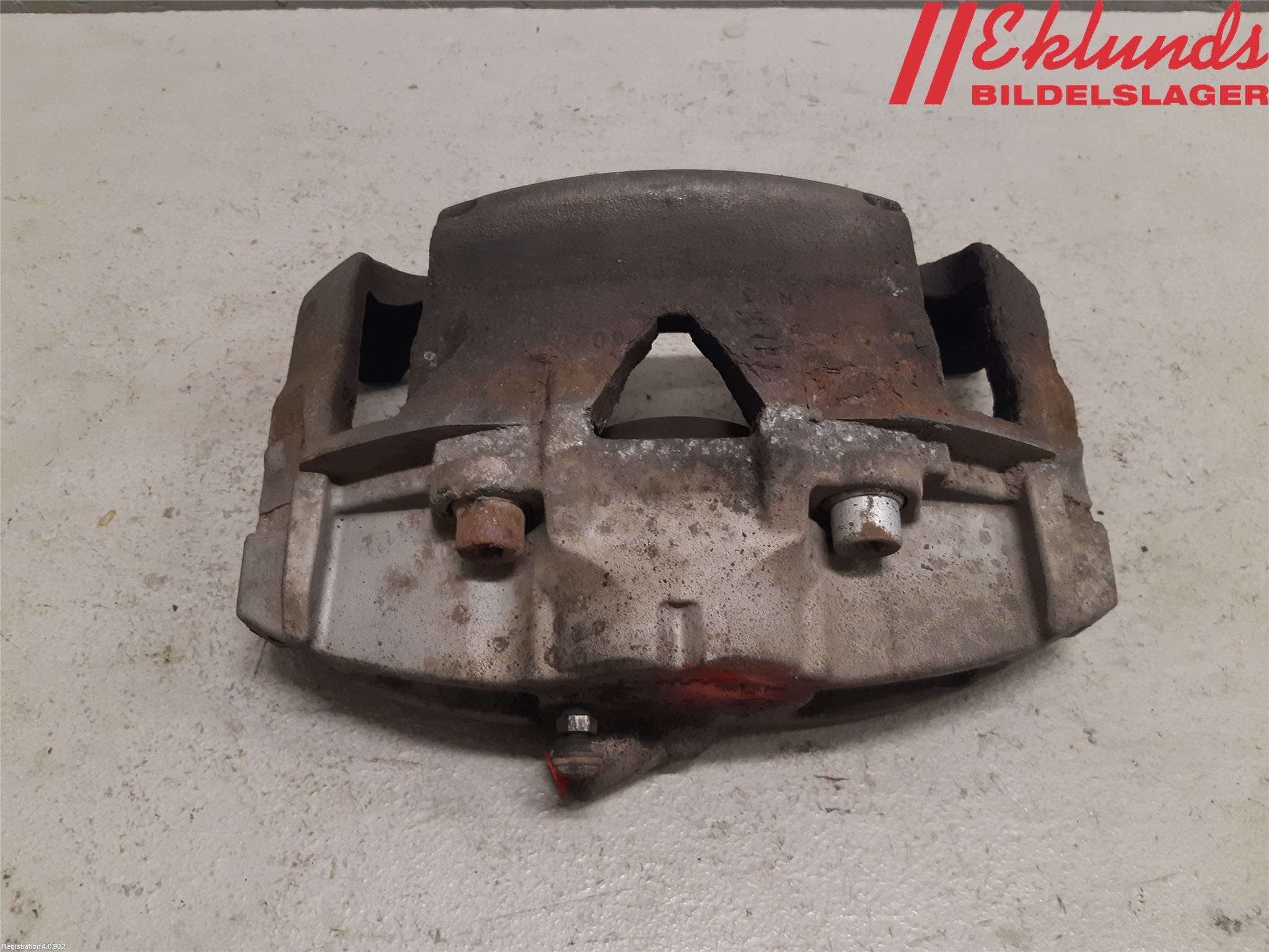 Volvo XC70 08-13 Bromsok Fram Vänster