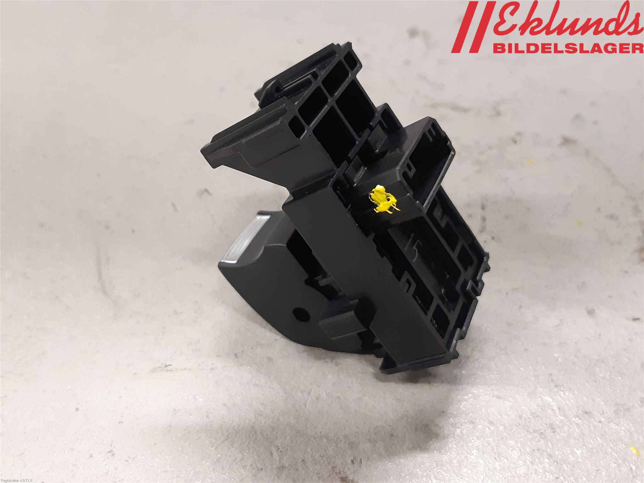 Toyota RAV4 19- Strömställare Elhiss