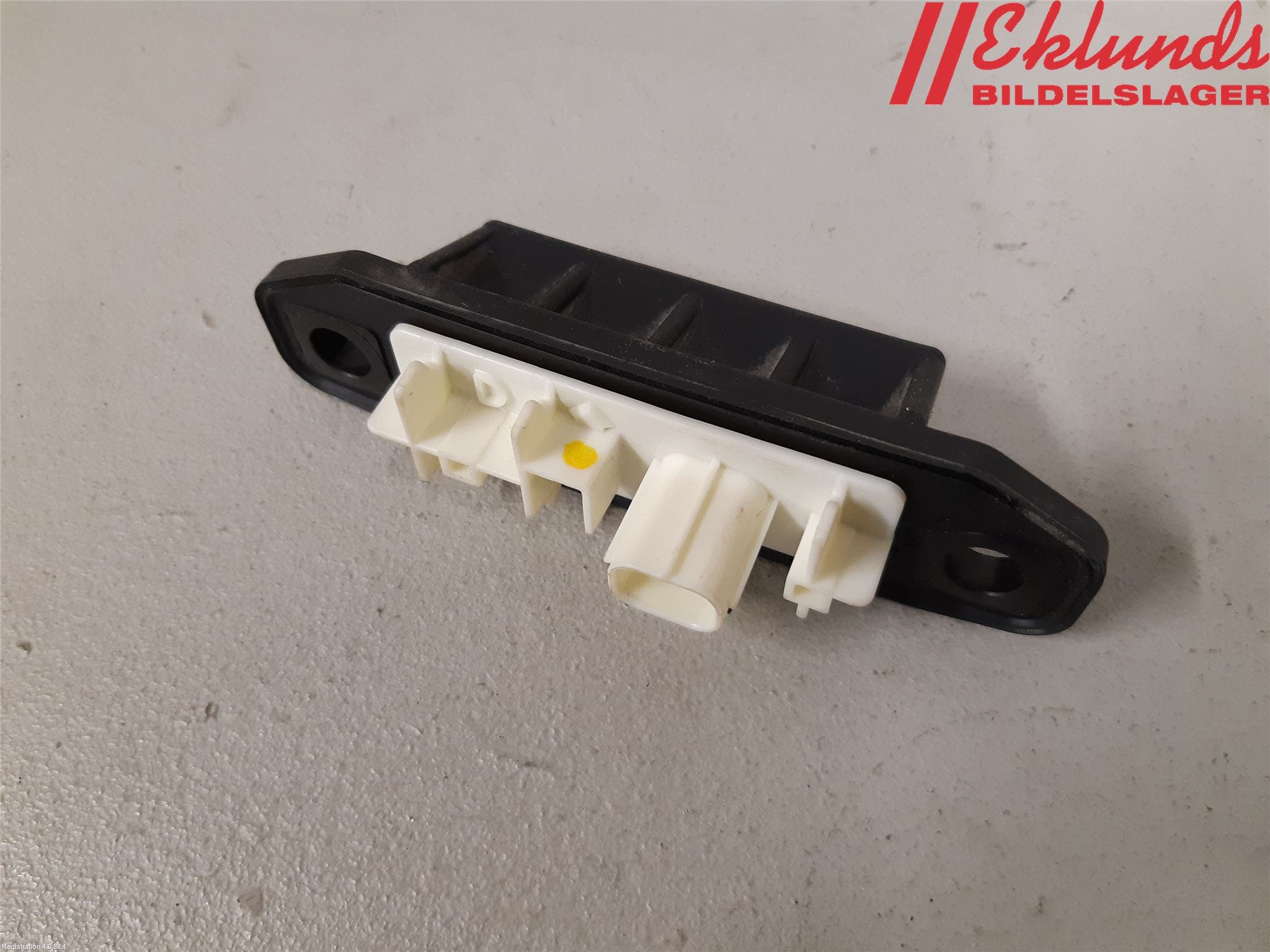 Toyota YARIS CROSS XP21 21- Bakluckehandtag