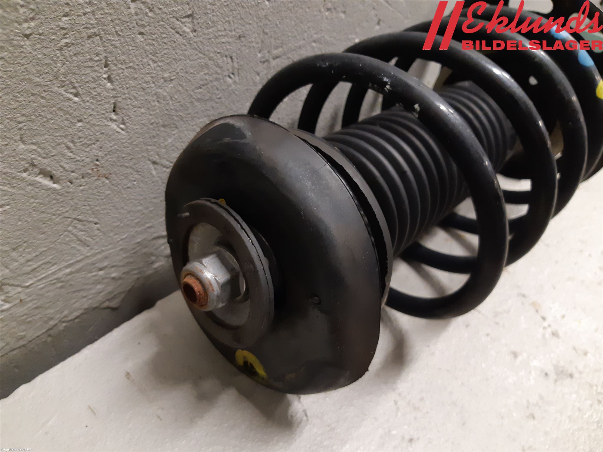 Citroen COTROEN C3 17-24 Fjäderben Fram Höger