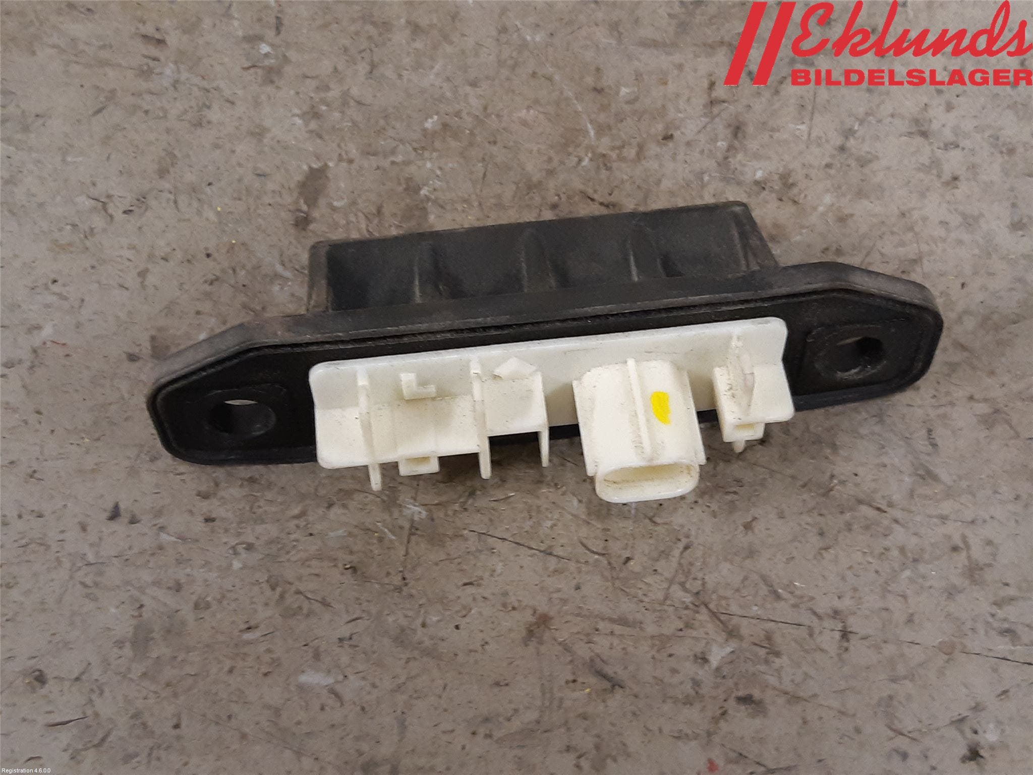 Toyota C-HR 16-23 Bakluckehandtag