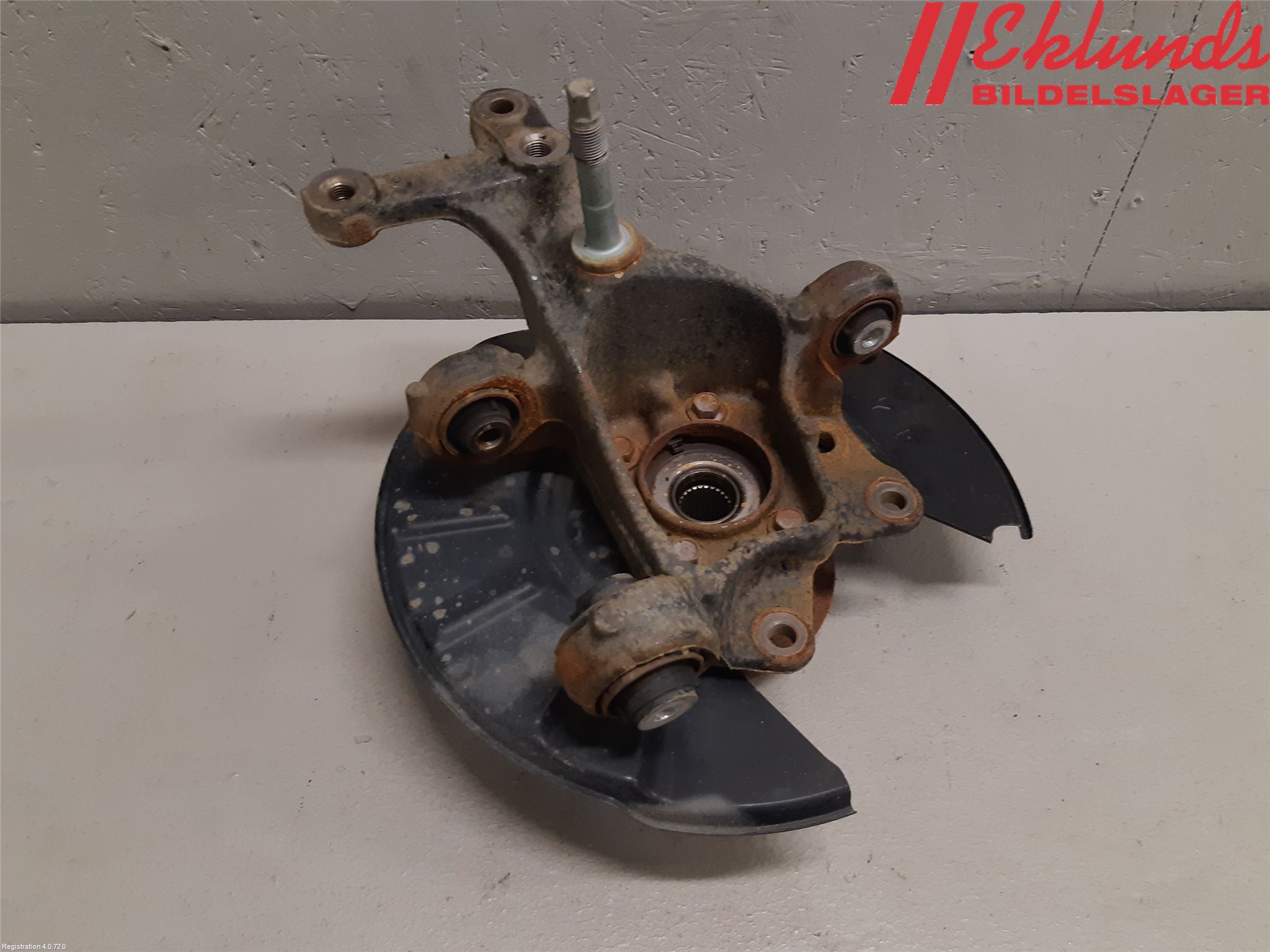 Toyota RAV4 19- Hjullagerhus-Spindel Hö B