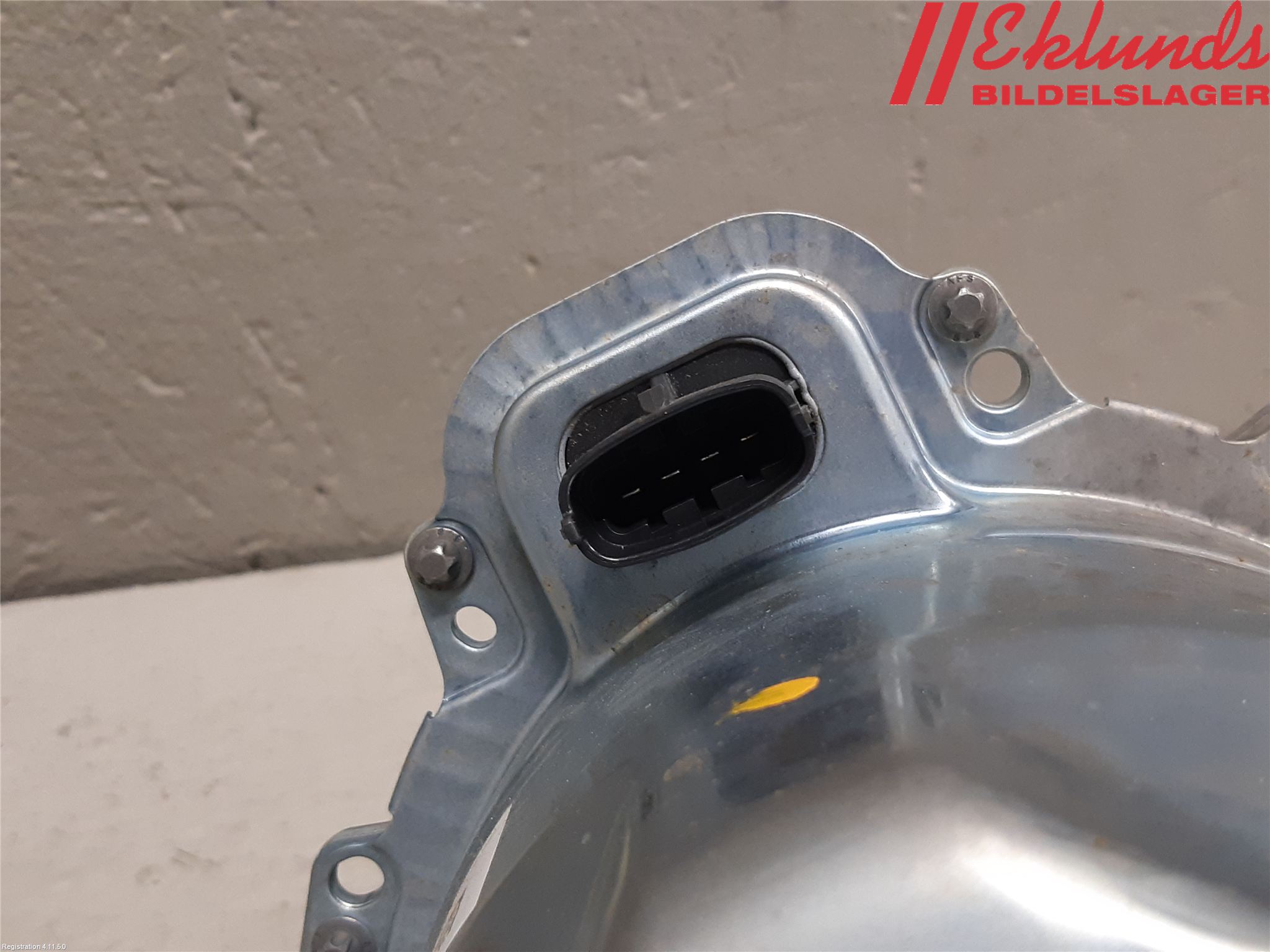 Tesla MODEL Y 21- Bromsservo