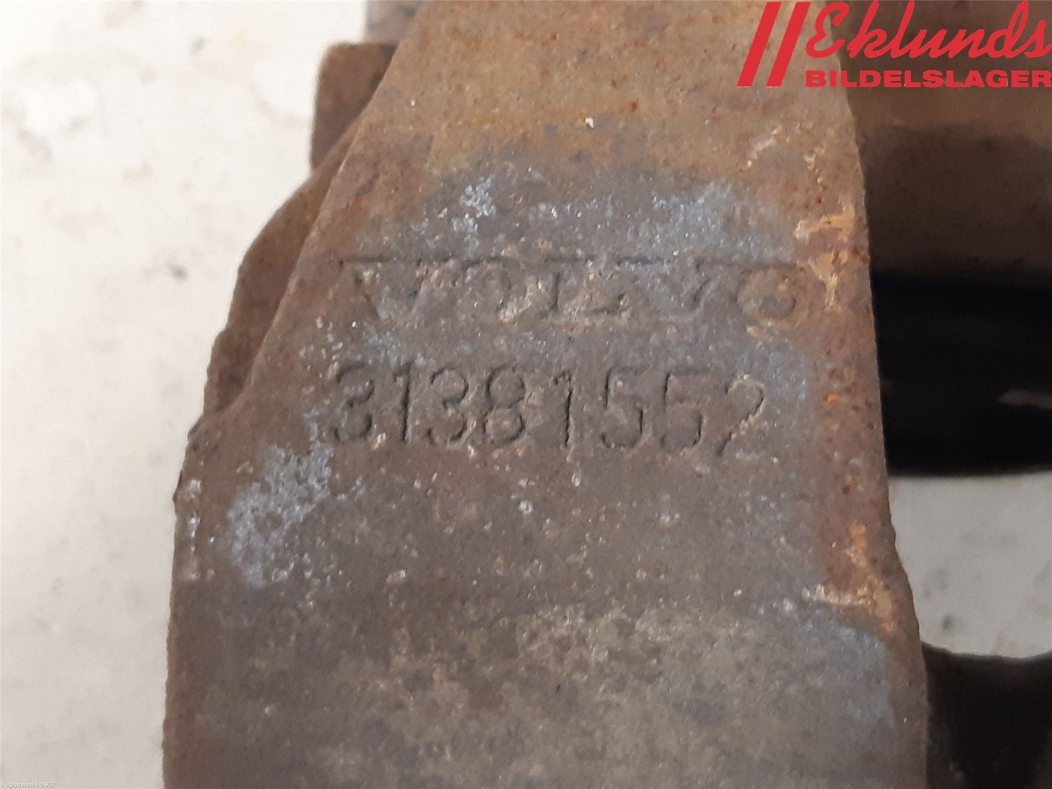 Volvo V90 17->> Bromsok Fram Höger