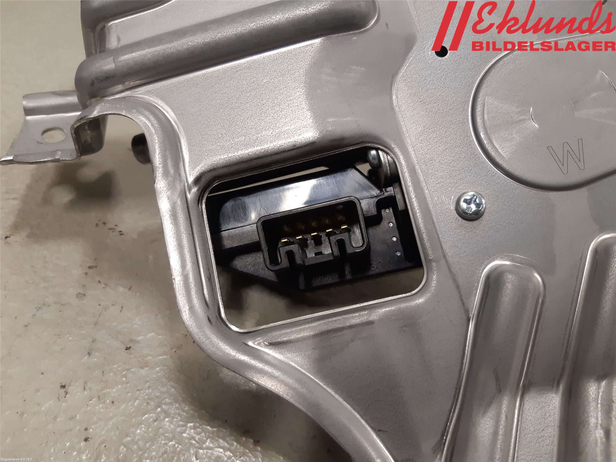 Toyota YARIS XP130 15-20 Torkarmotor Baklucka