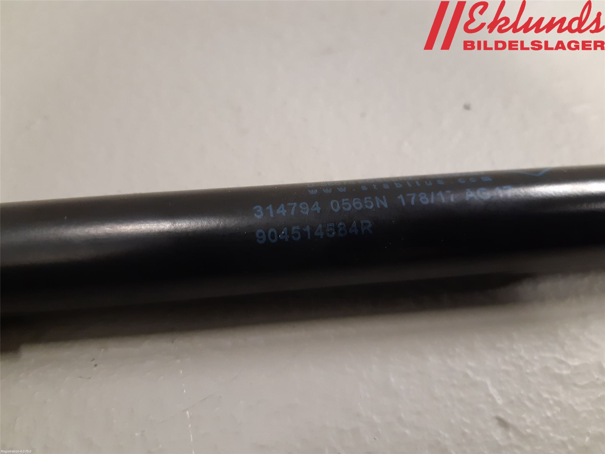 Renault KADJAR 15- Gasfjäder Baklucka