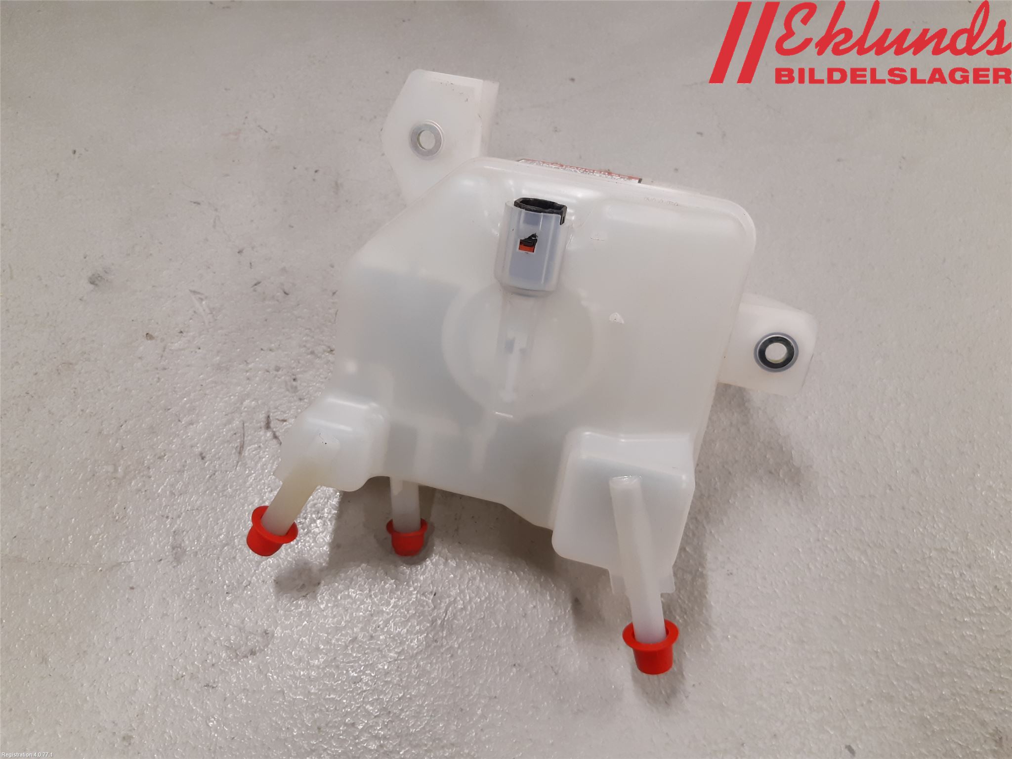 Toyota RAV4 19- Bromsvätskebehållare