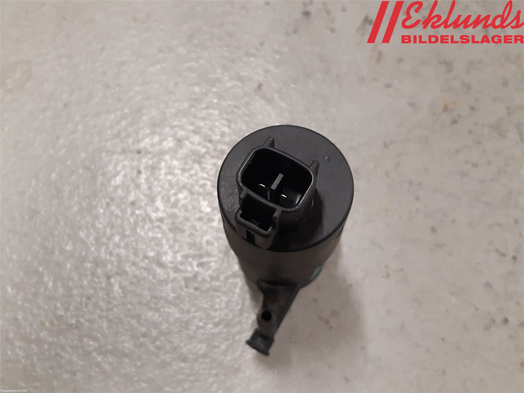 Toyota YARIS XP130 15-20 Spolarpump Baklucka