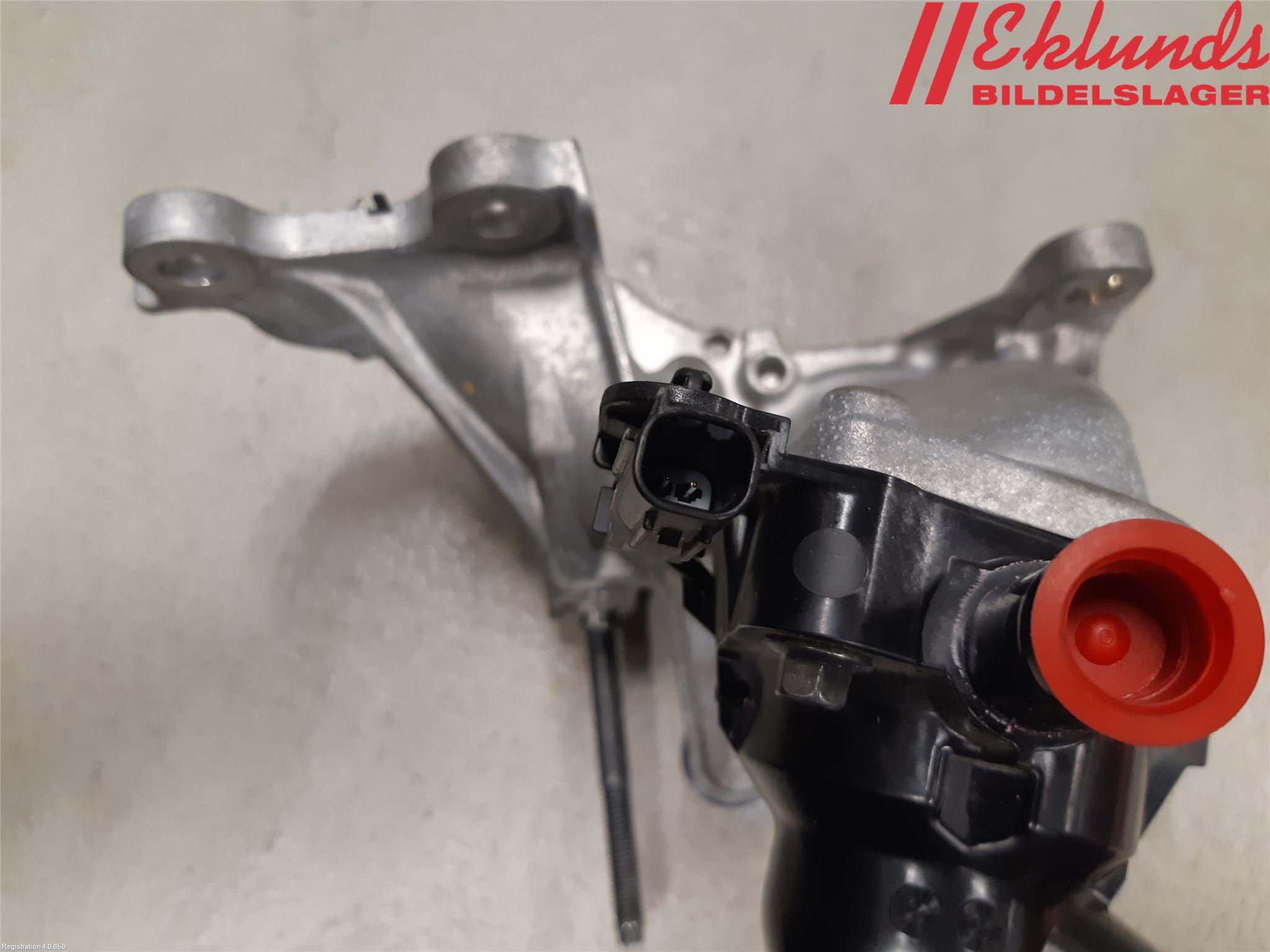 Toyota YARIS XP21 20- Vattenpump
